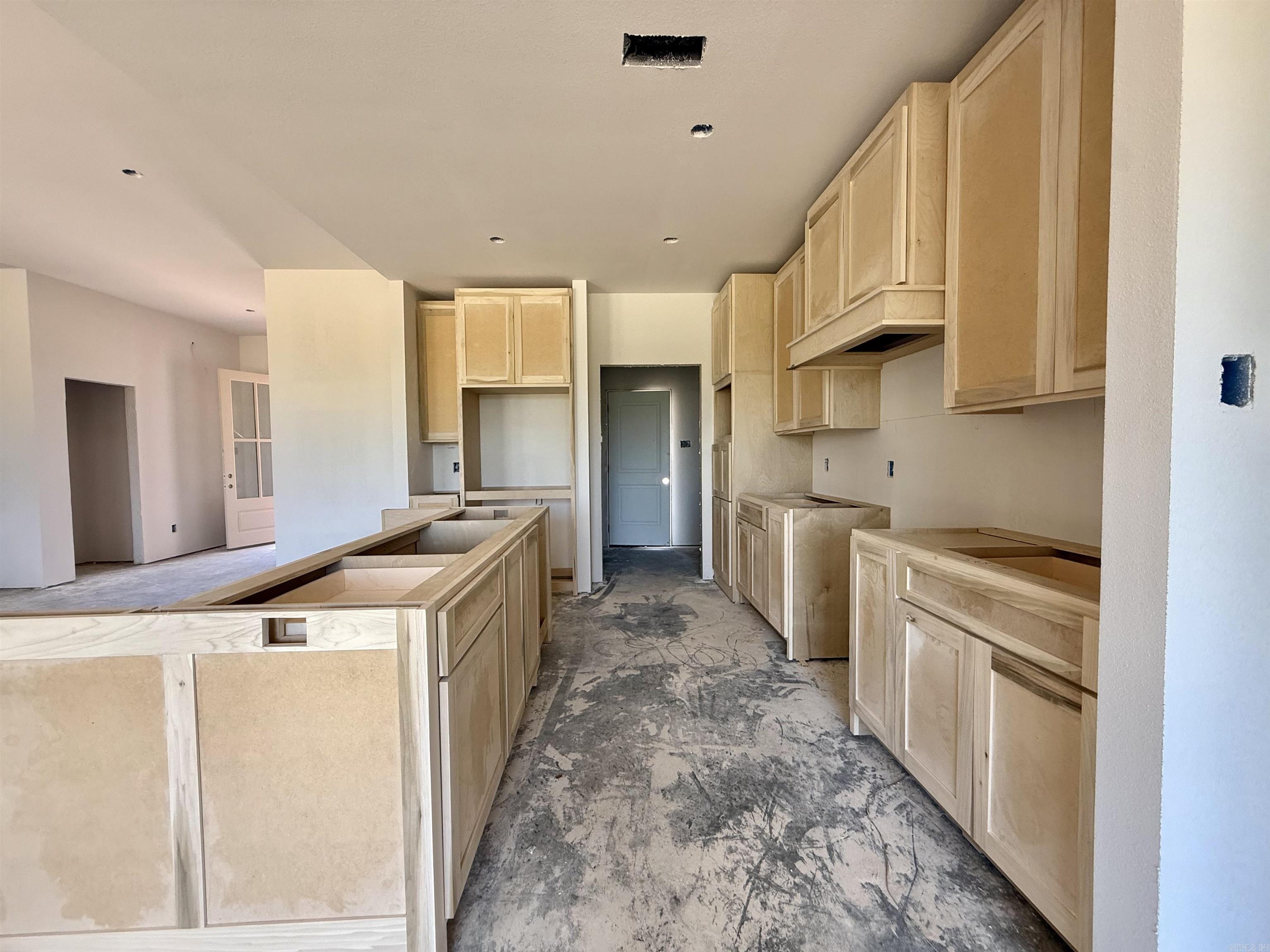 PLANTATION HILLS - Residential