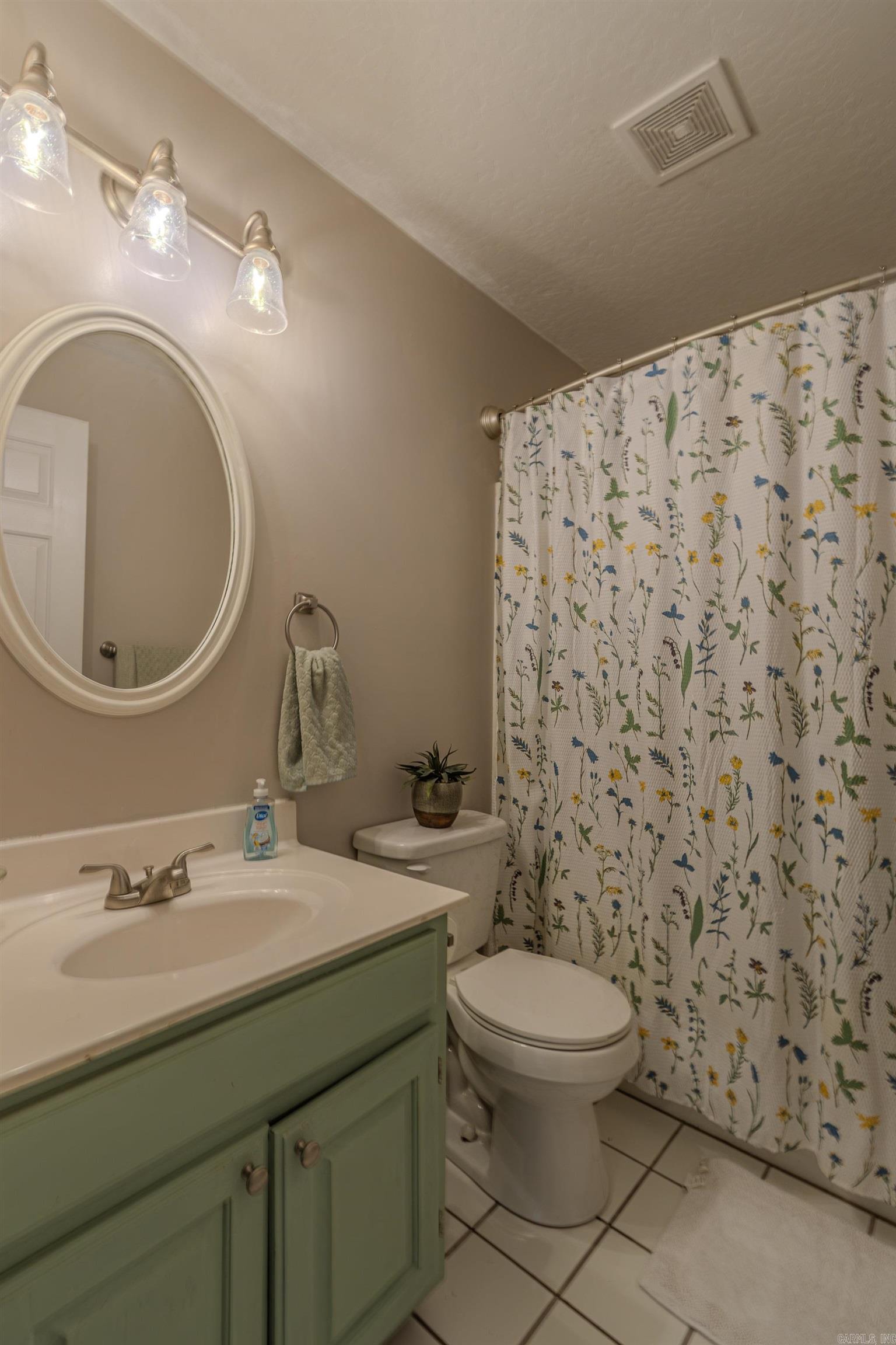 Tall Oaks - Residential