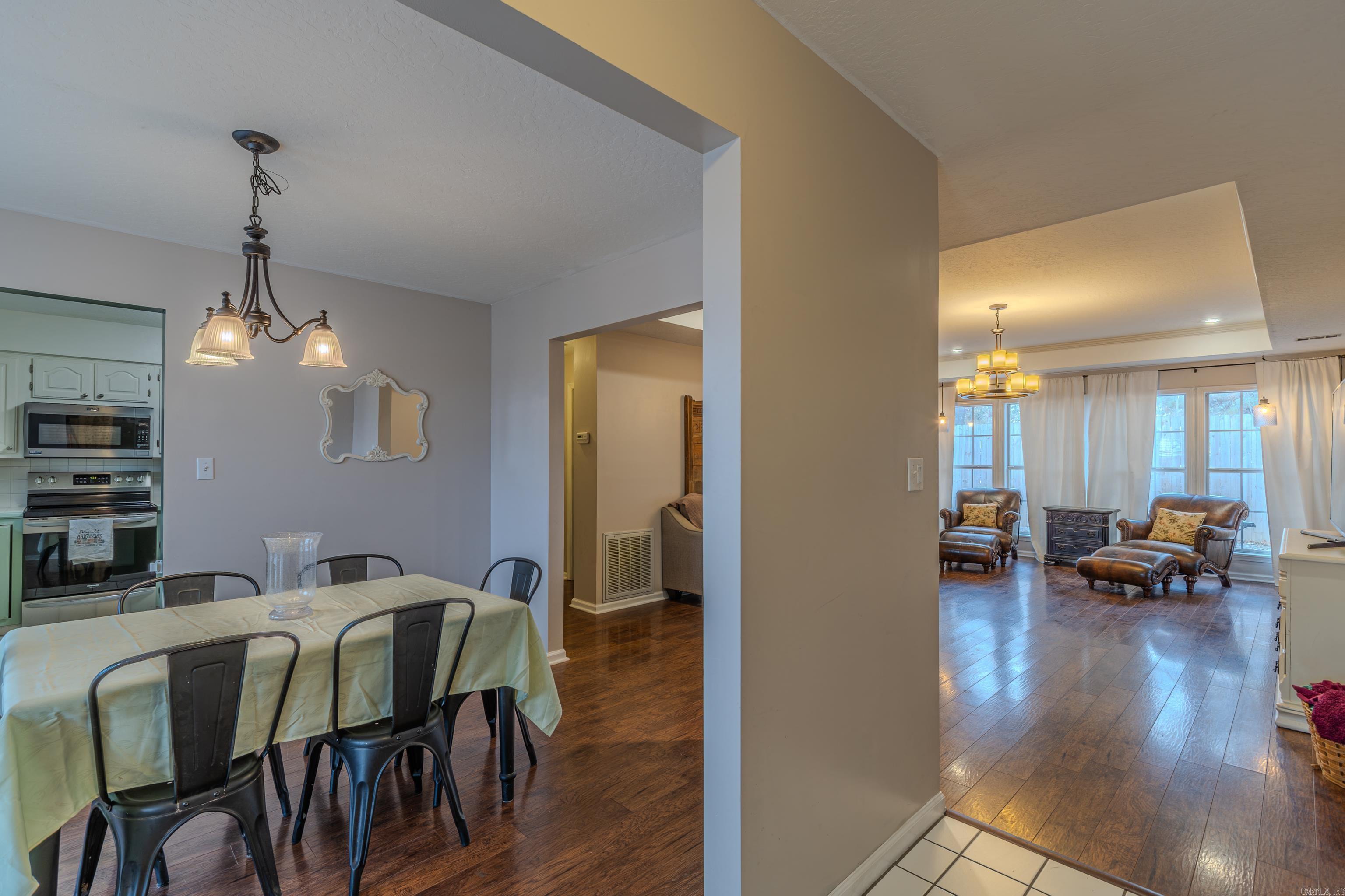 Tall Oaks - Residential