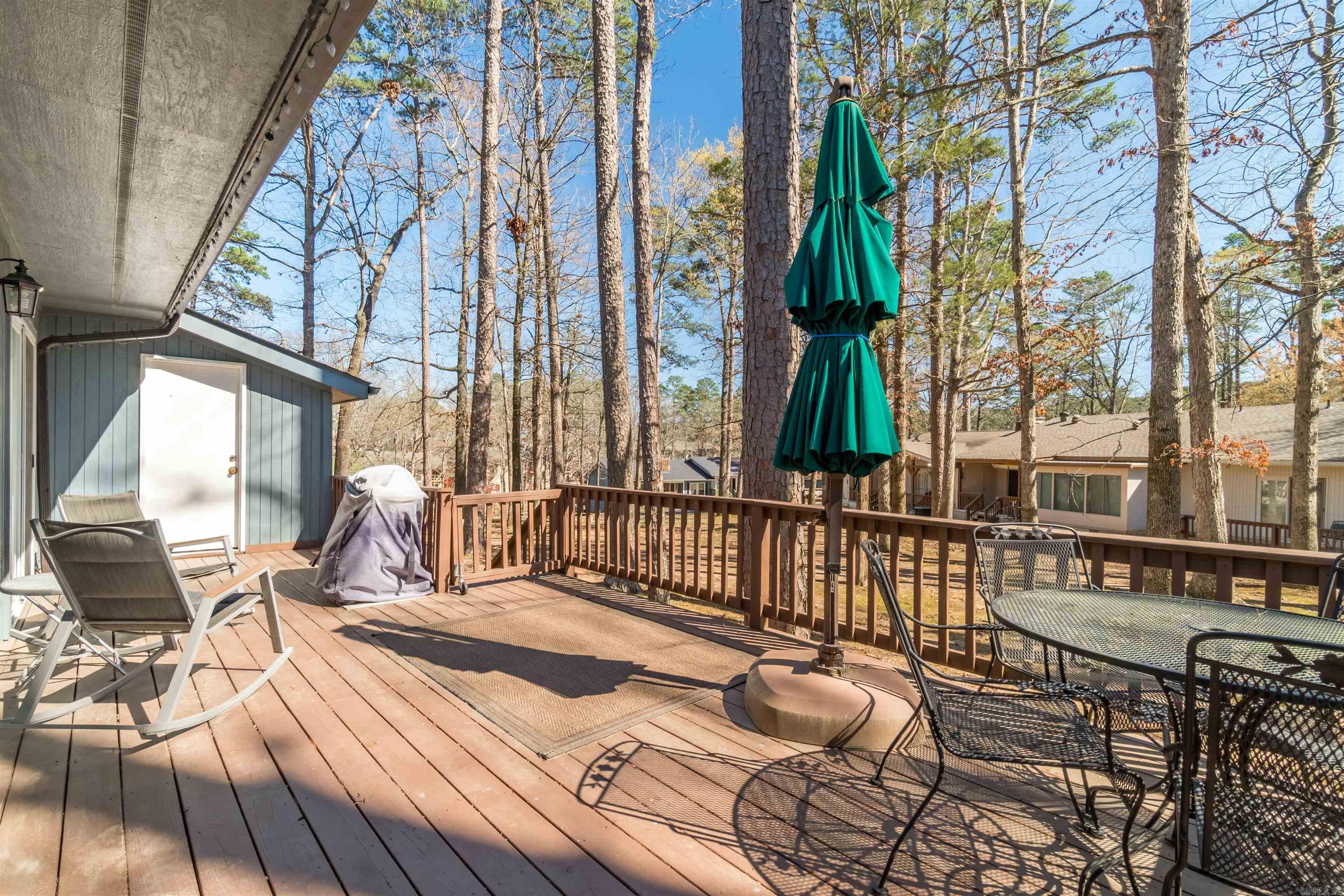 Madrid Courts - Residential