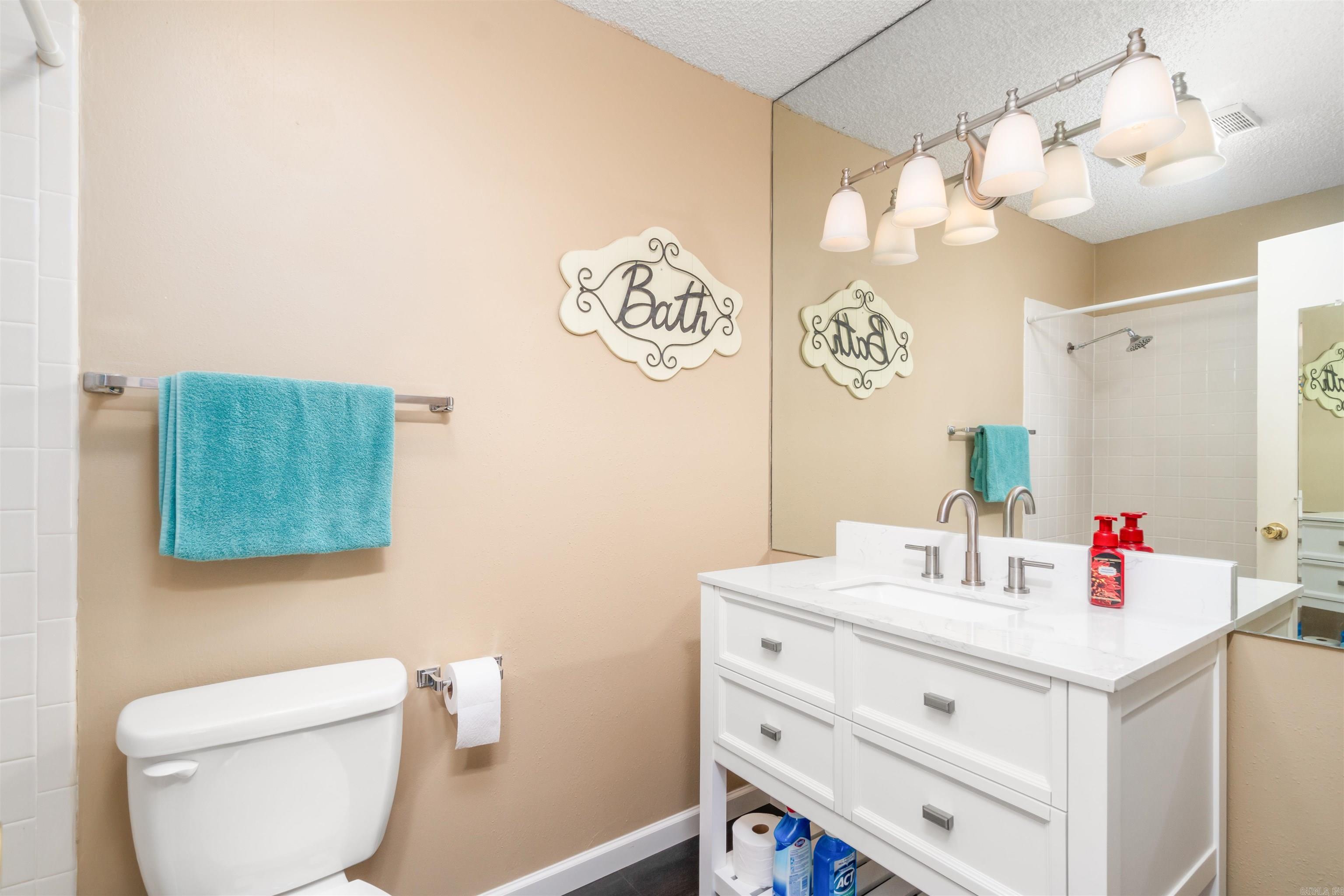 Madrid Courts - Residential