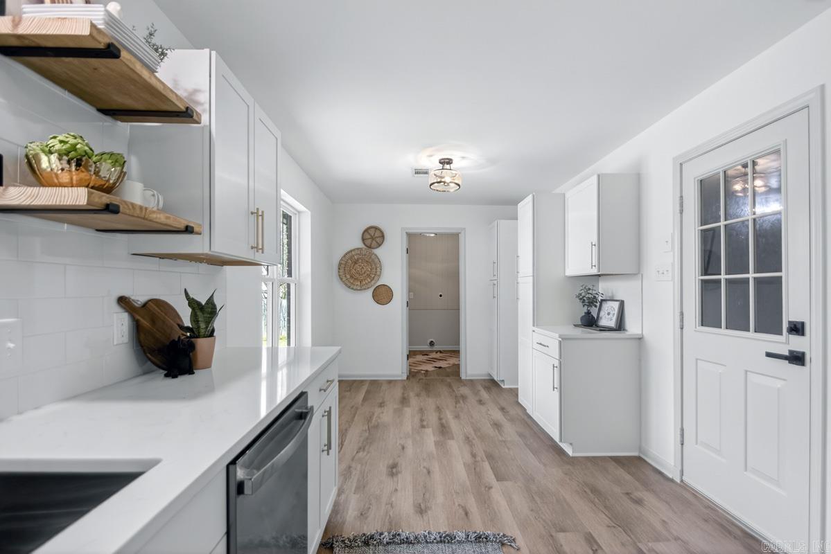 STONEWALL - Residential