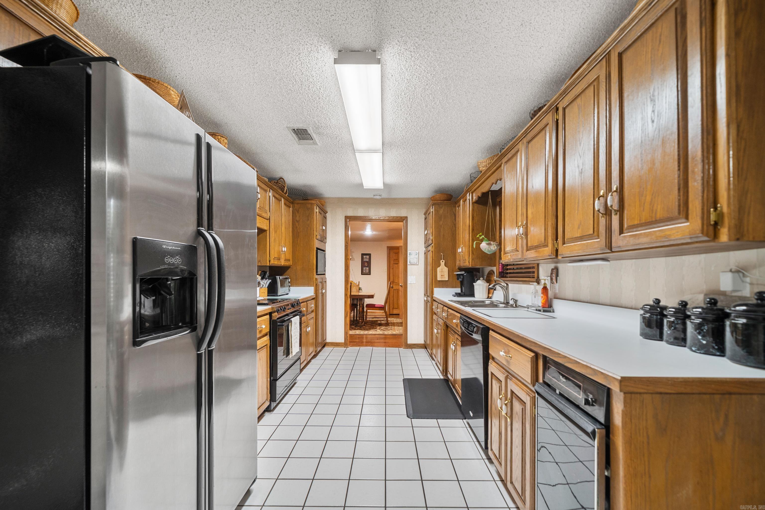 Lakevievv - Residential