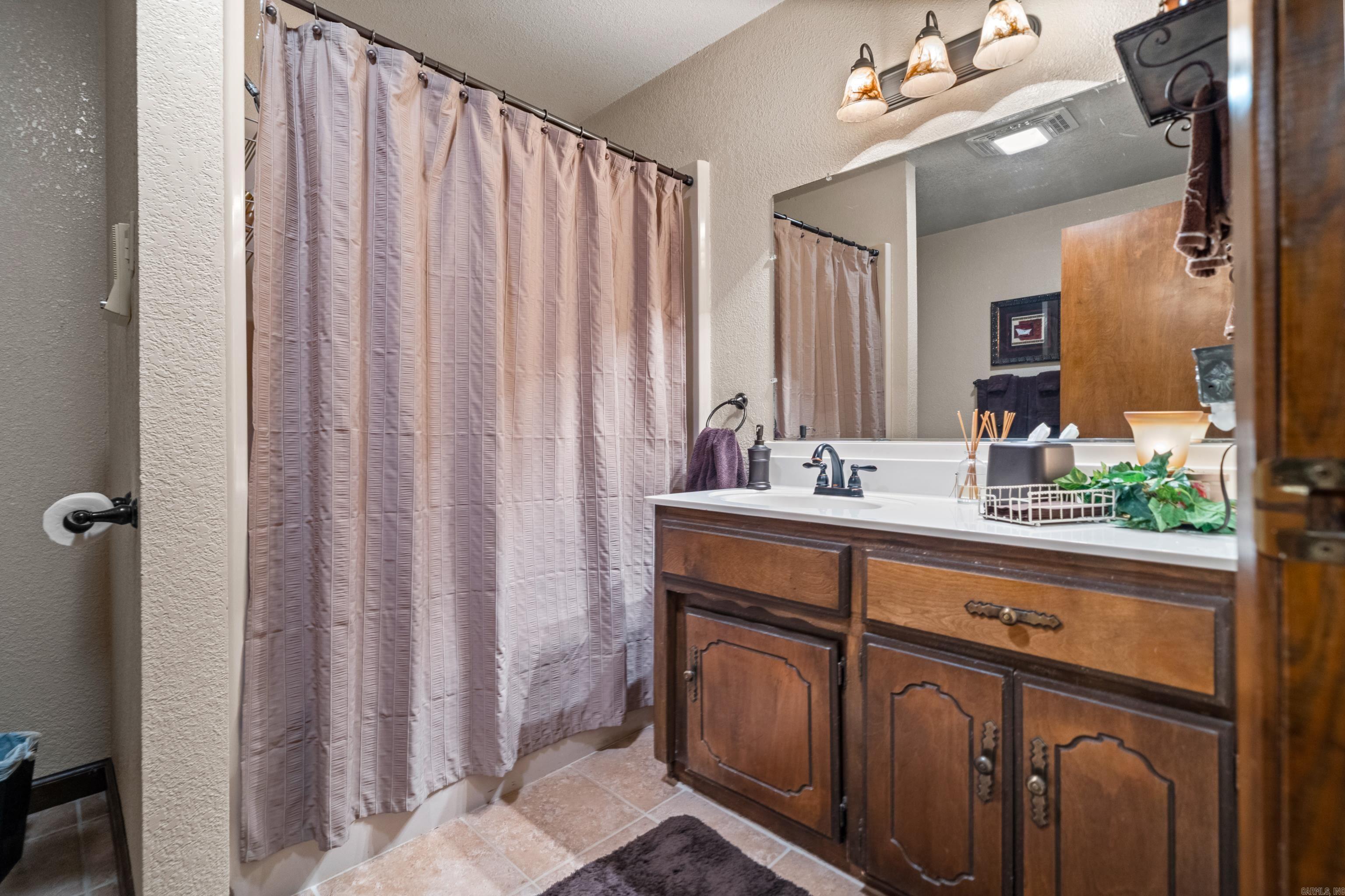 Lakevievv - Residential