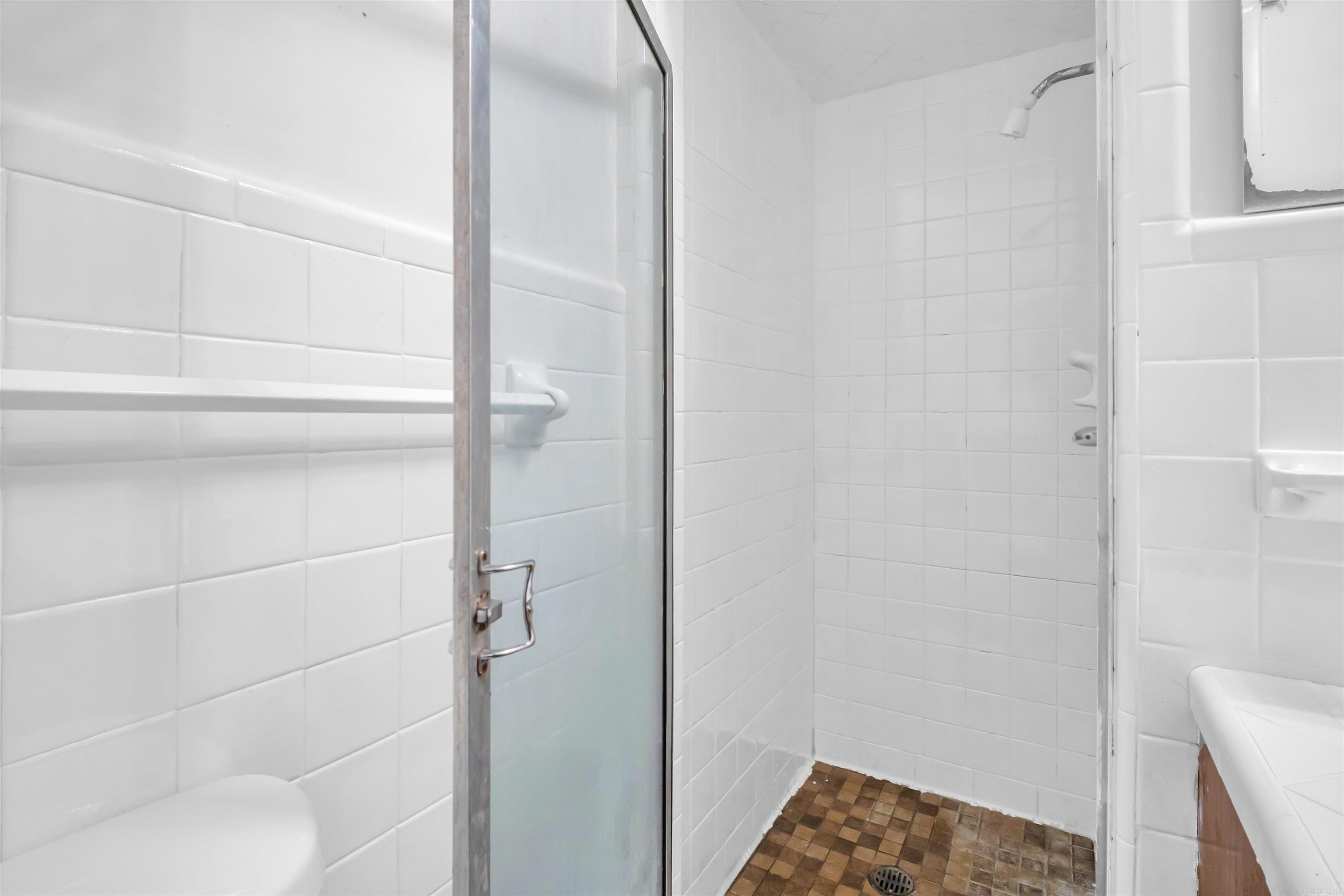 BROWNS - Residential