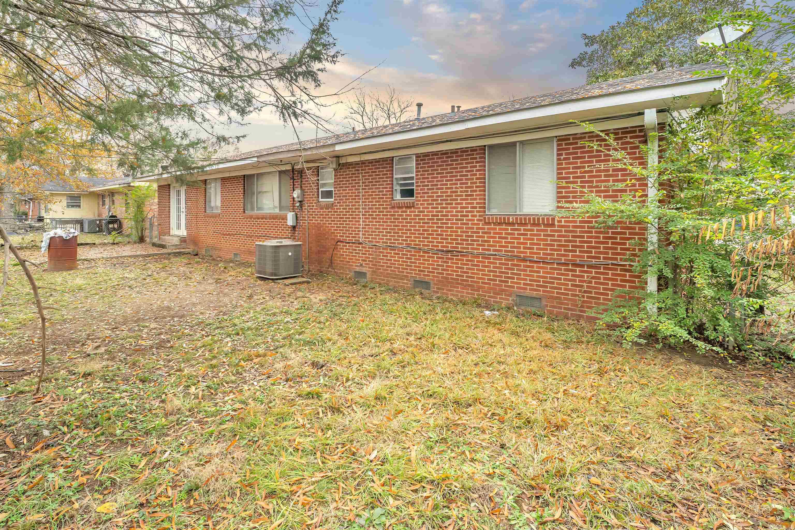 BROWNS - Residential