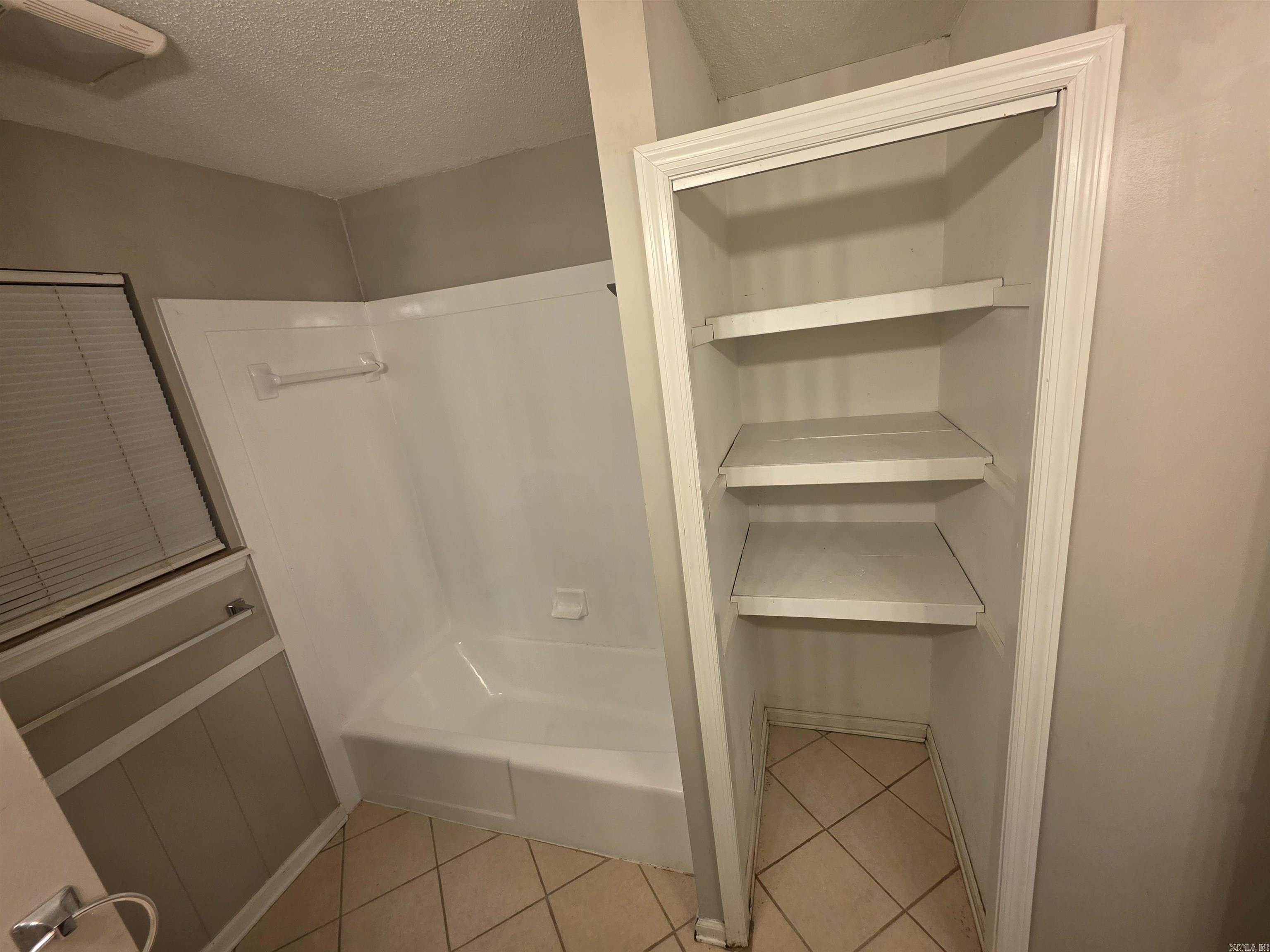 North Lake - Residential Lease