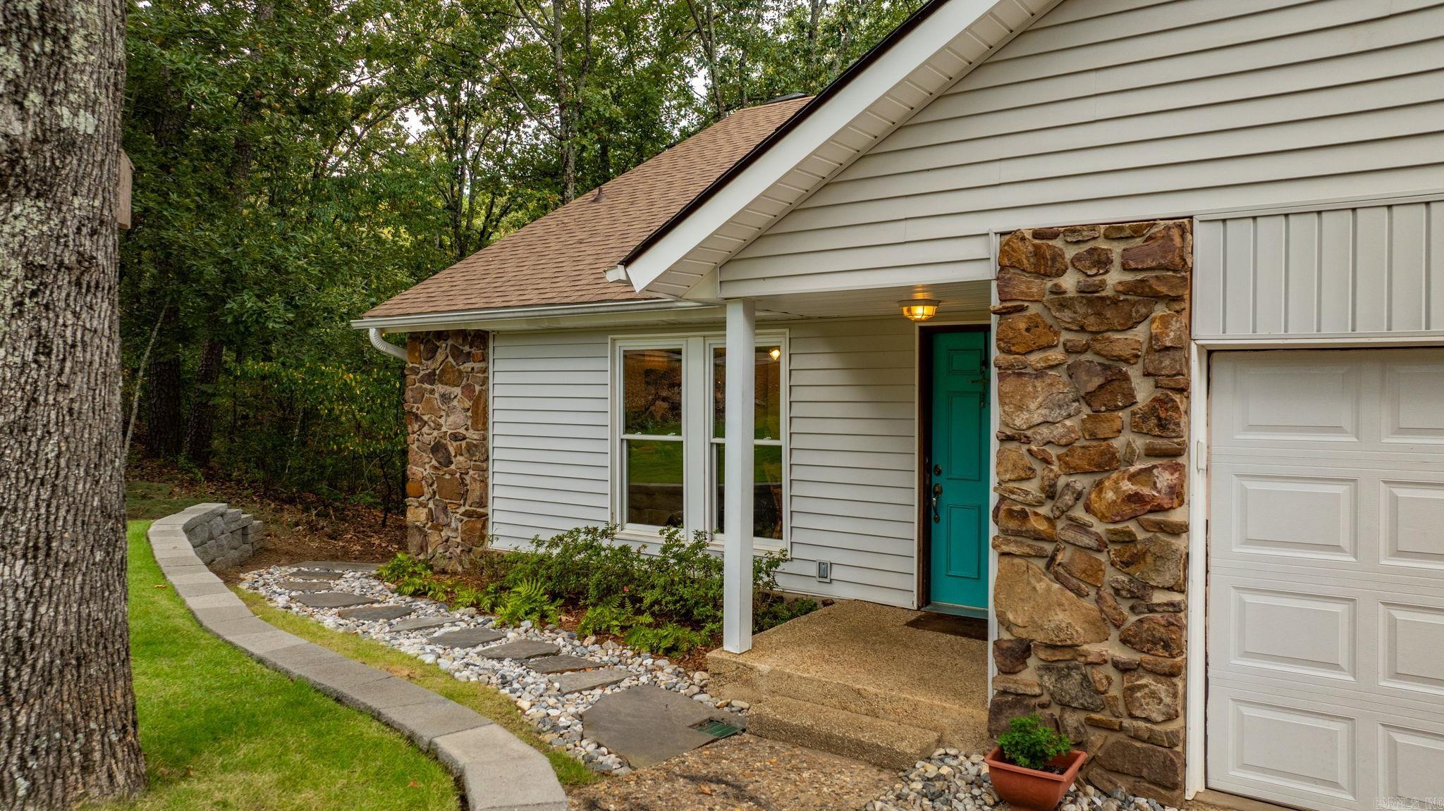 Stoneledge to Cook Mountain - Residential