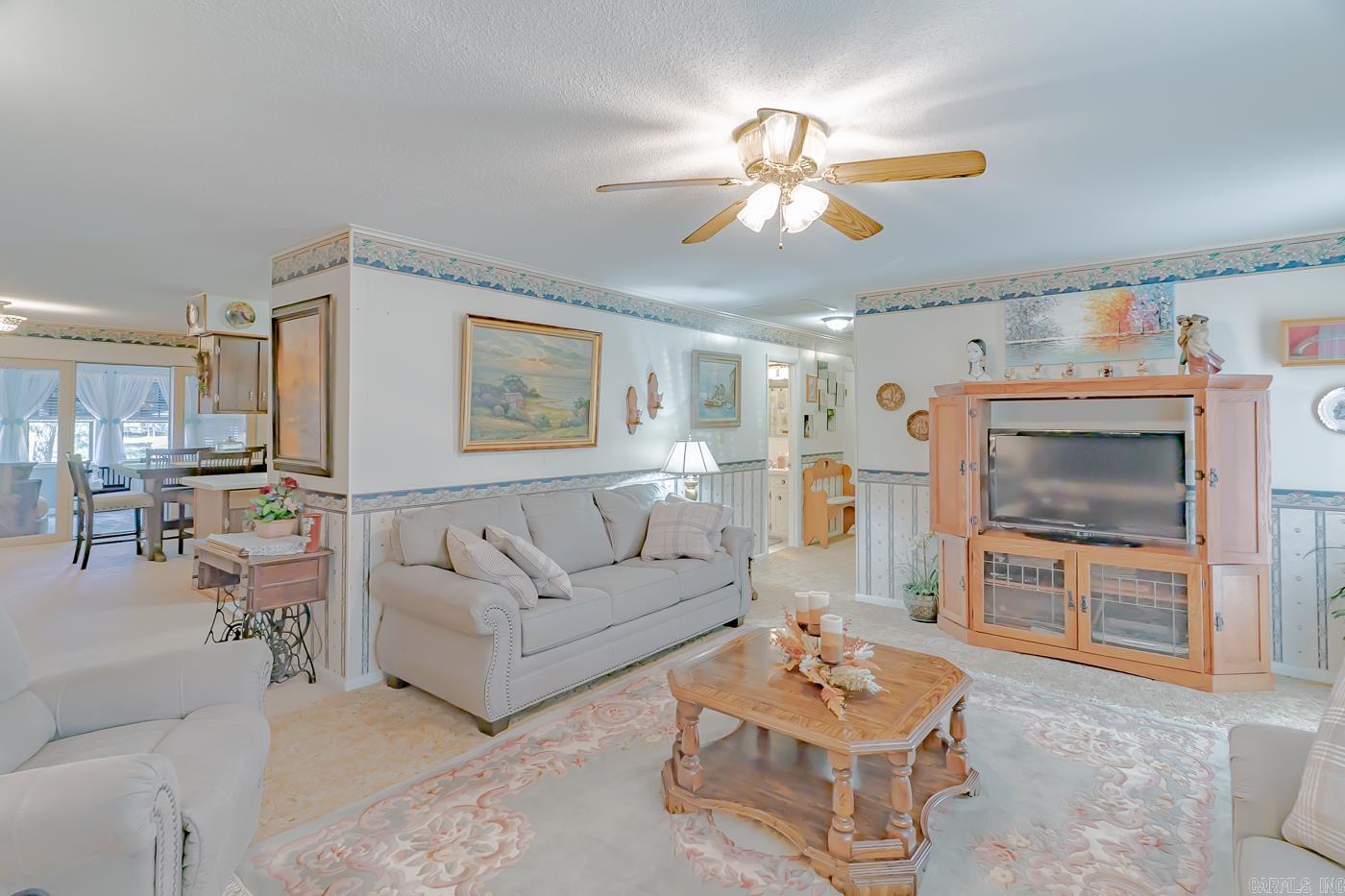 CROWN ADDITION - Residential