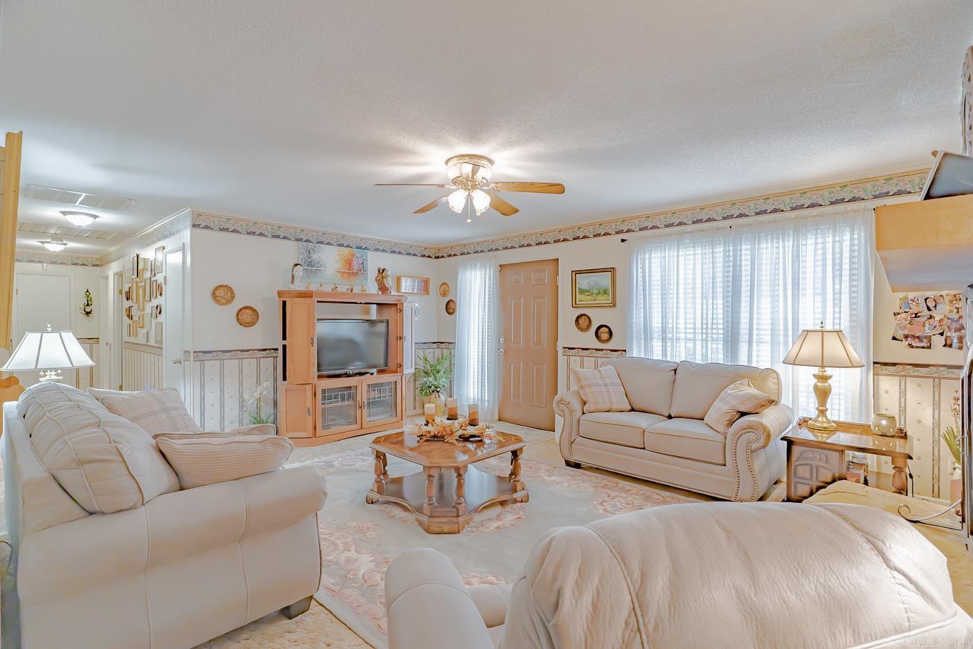 CROWN ADDITION - Residential