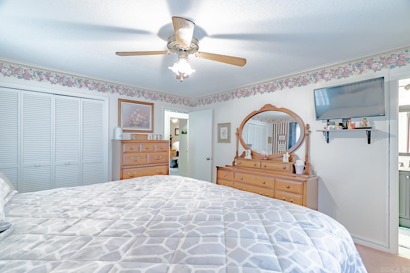 CROWN ADDITION - Residential