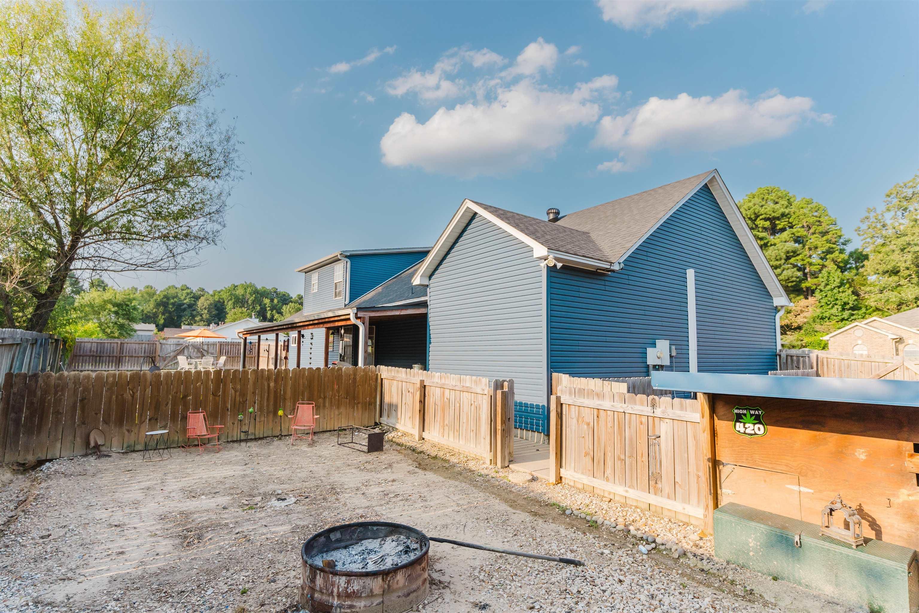 FOX RIDGE - Residential