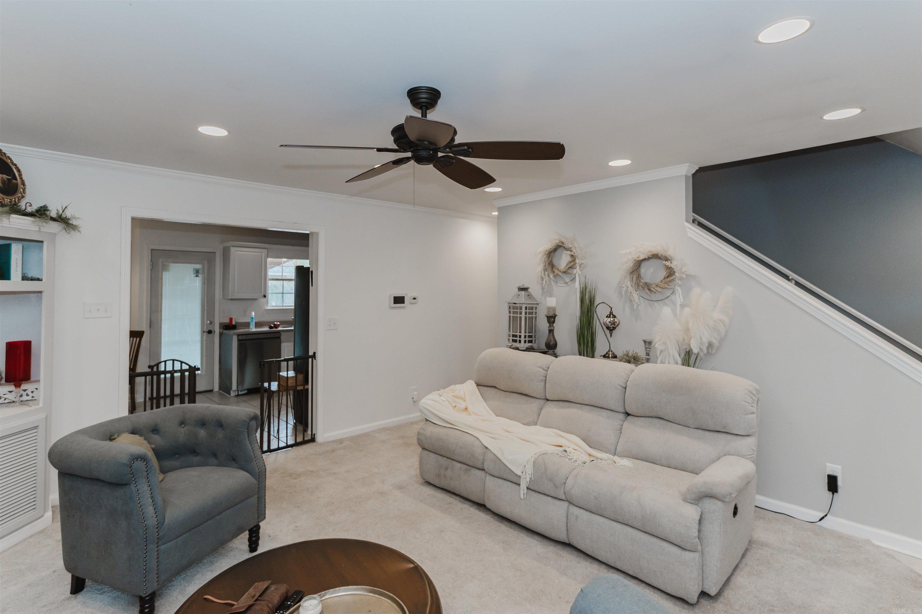 FOX RIDGE - Residential