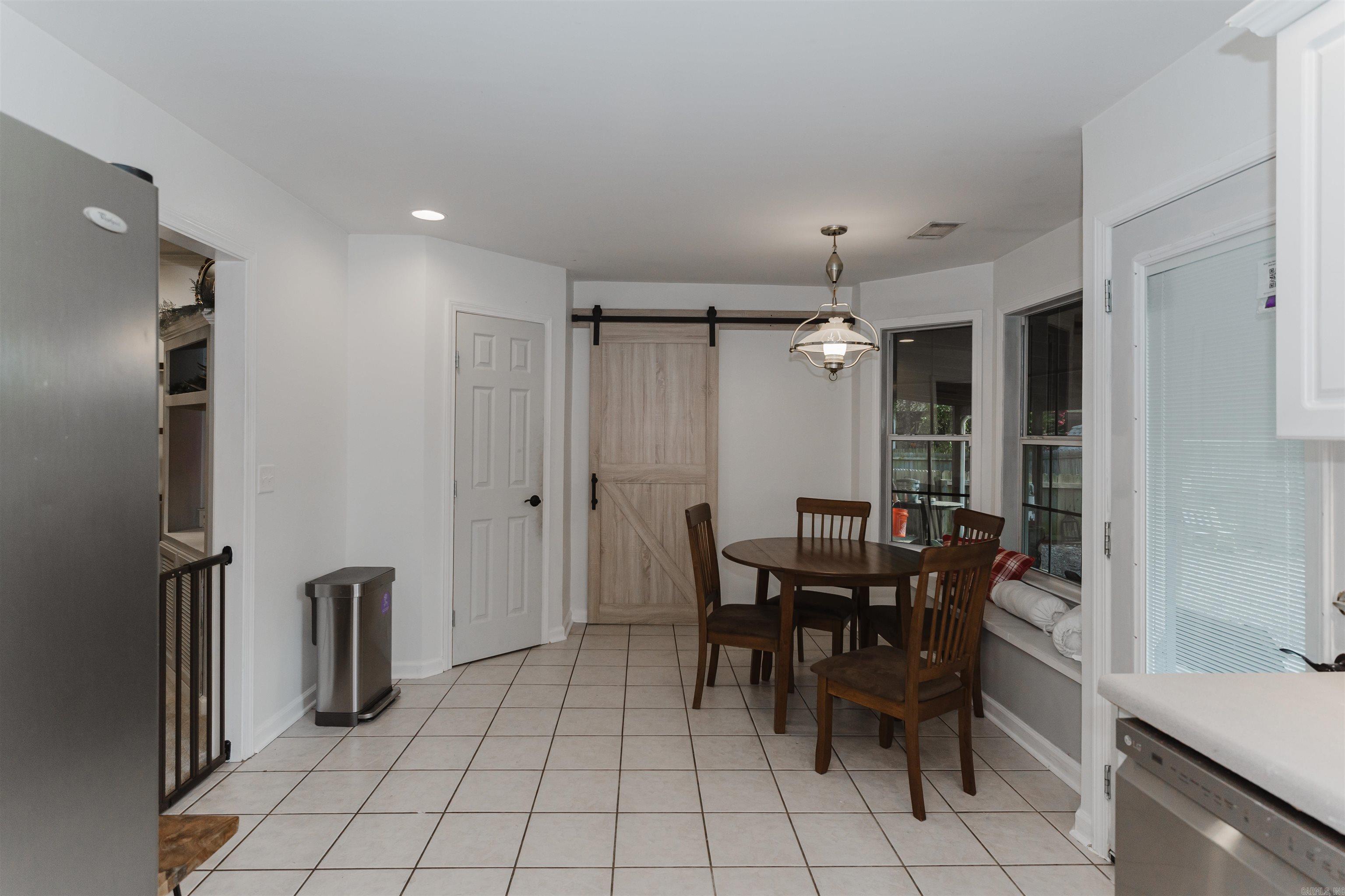 FOX RIDGE - Residential