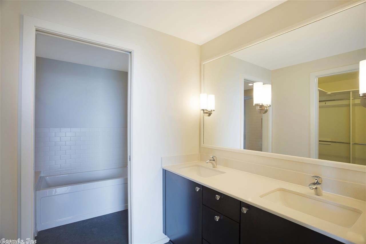 River Market Tower - Residential