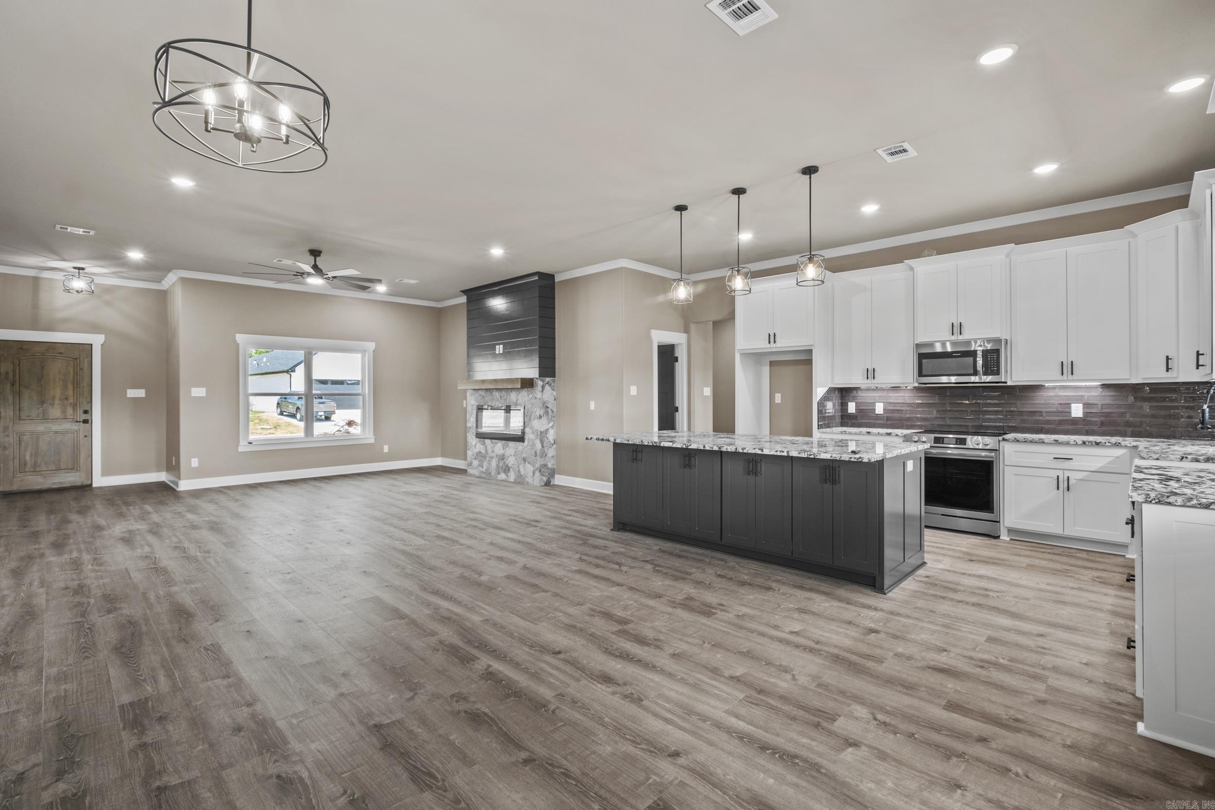 WINDRIDGE ESTATES PHASE 1 - Residential