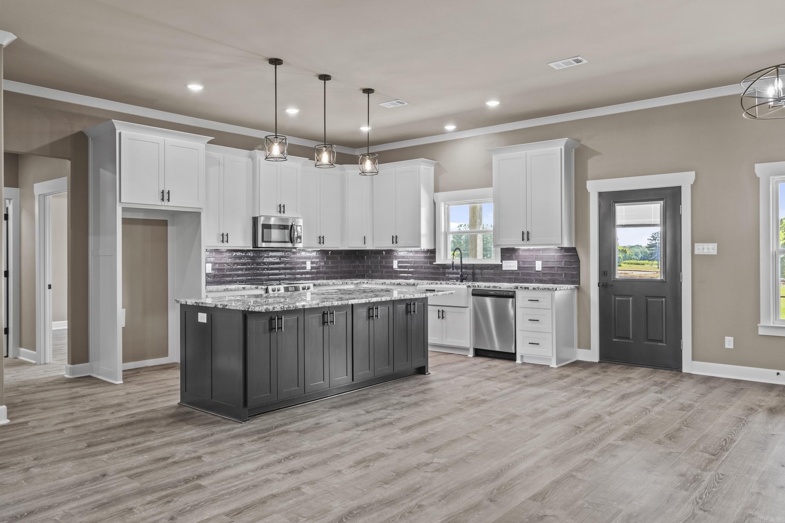 WINDRIDGE ESTATES PHASE 1 - Residential