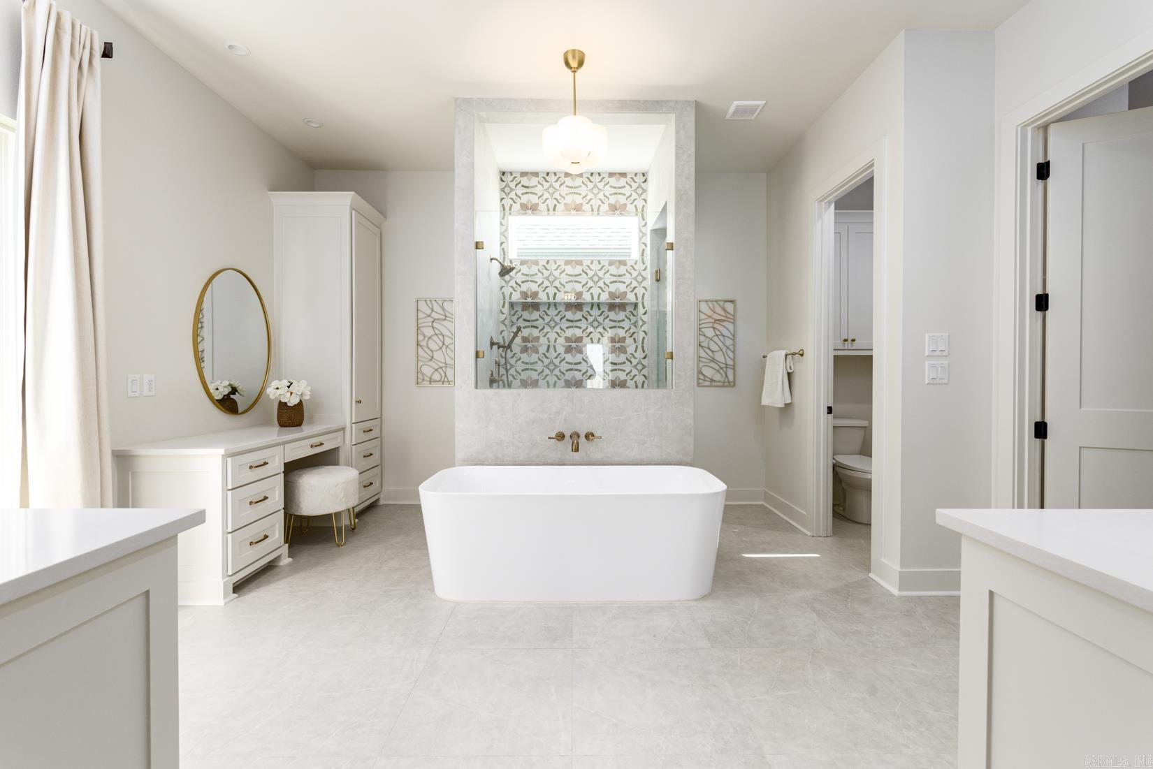 WATERVIEW ESTATES - Residential