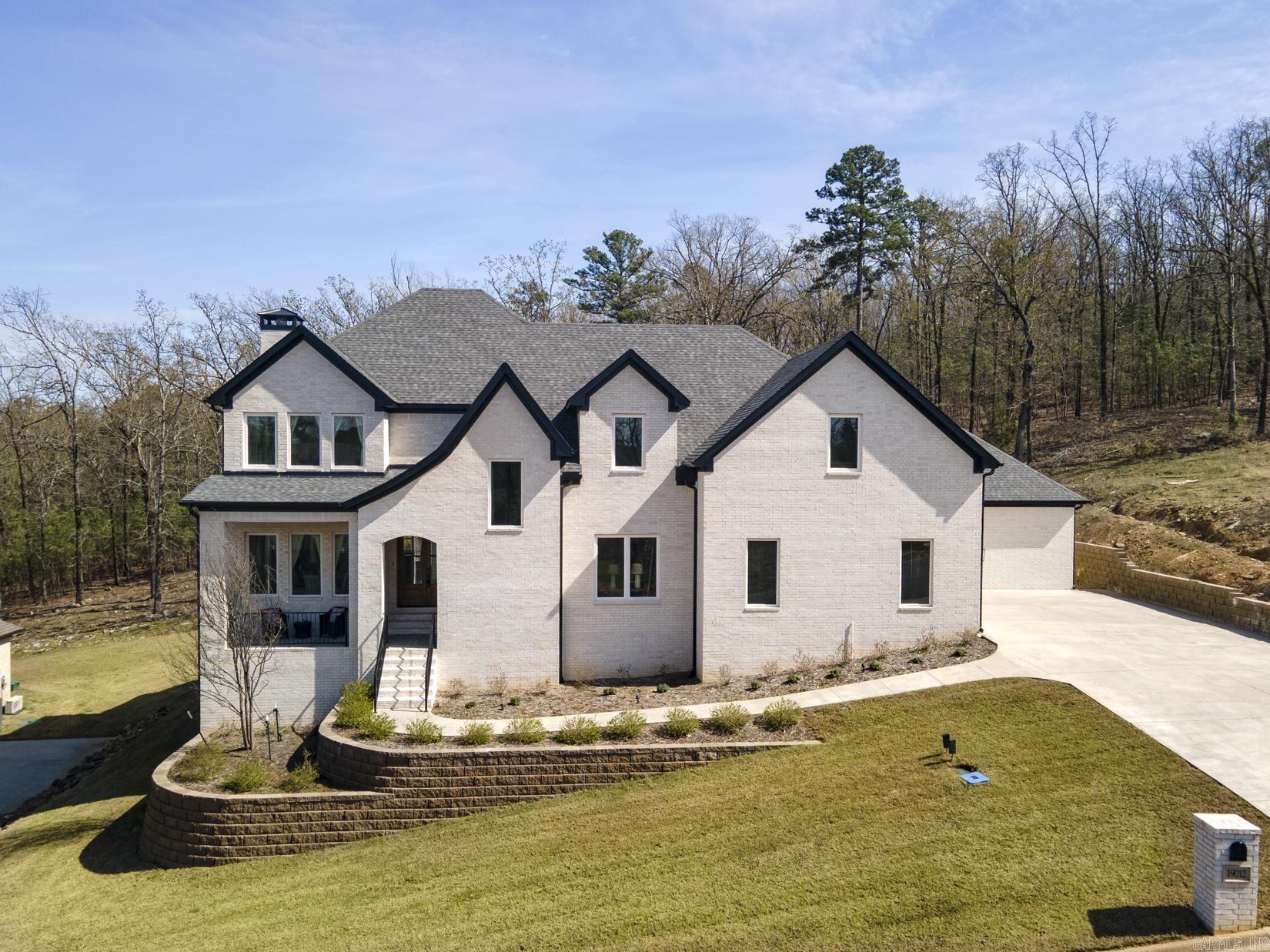 WATERVIEW ESTATES - Residential