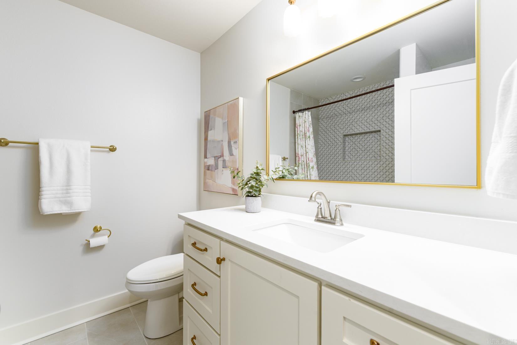 WATERVIEW ESTATES - Residential