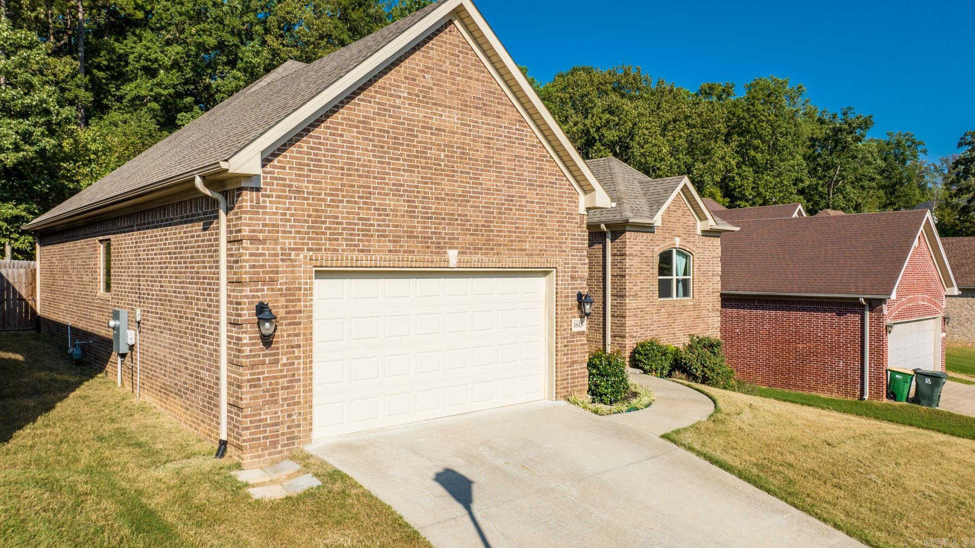 KANIS VILLAGE - Residential