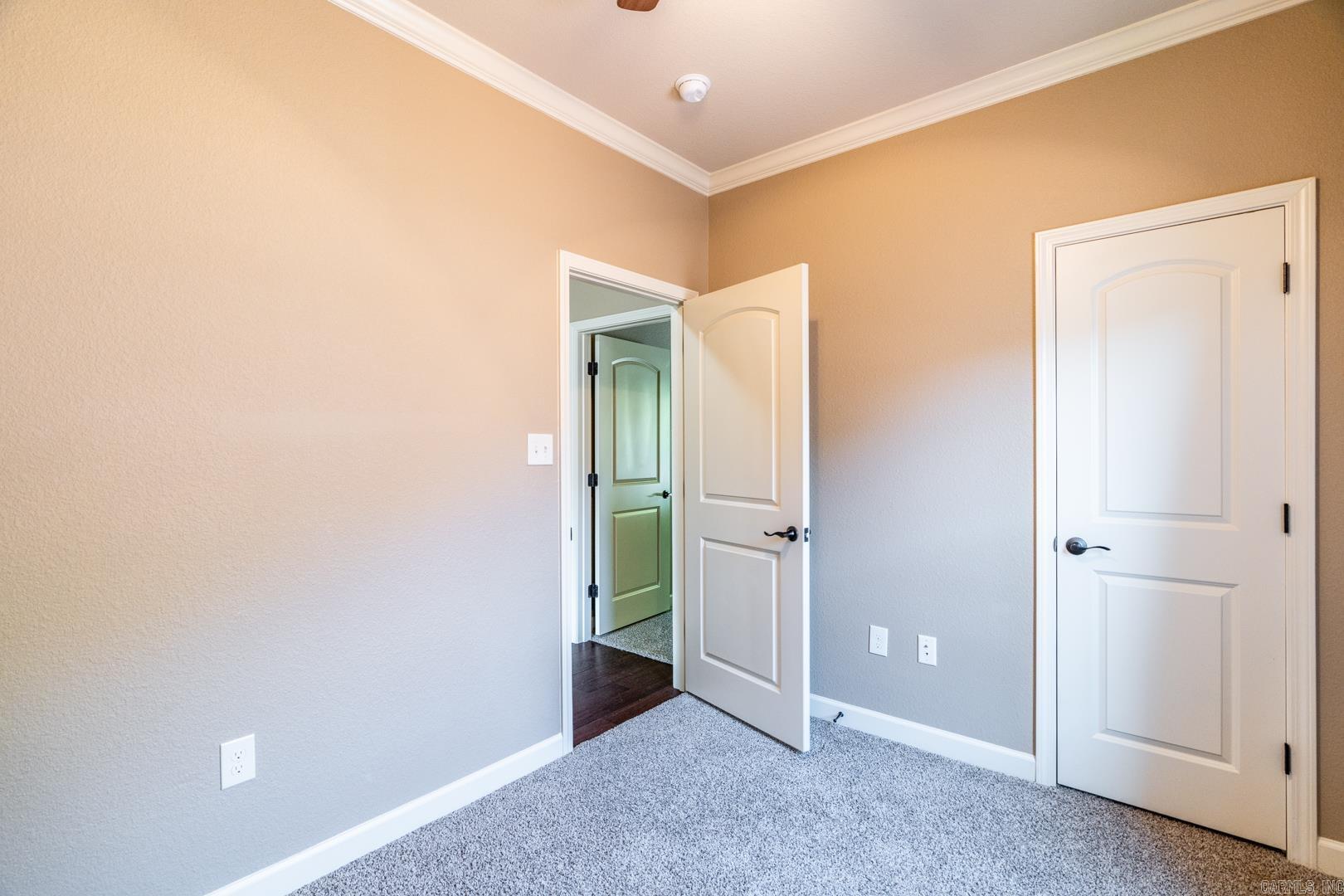 KANIS VILLAGE - Residential