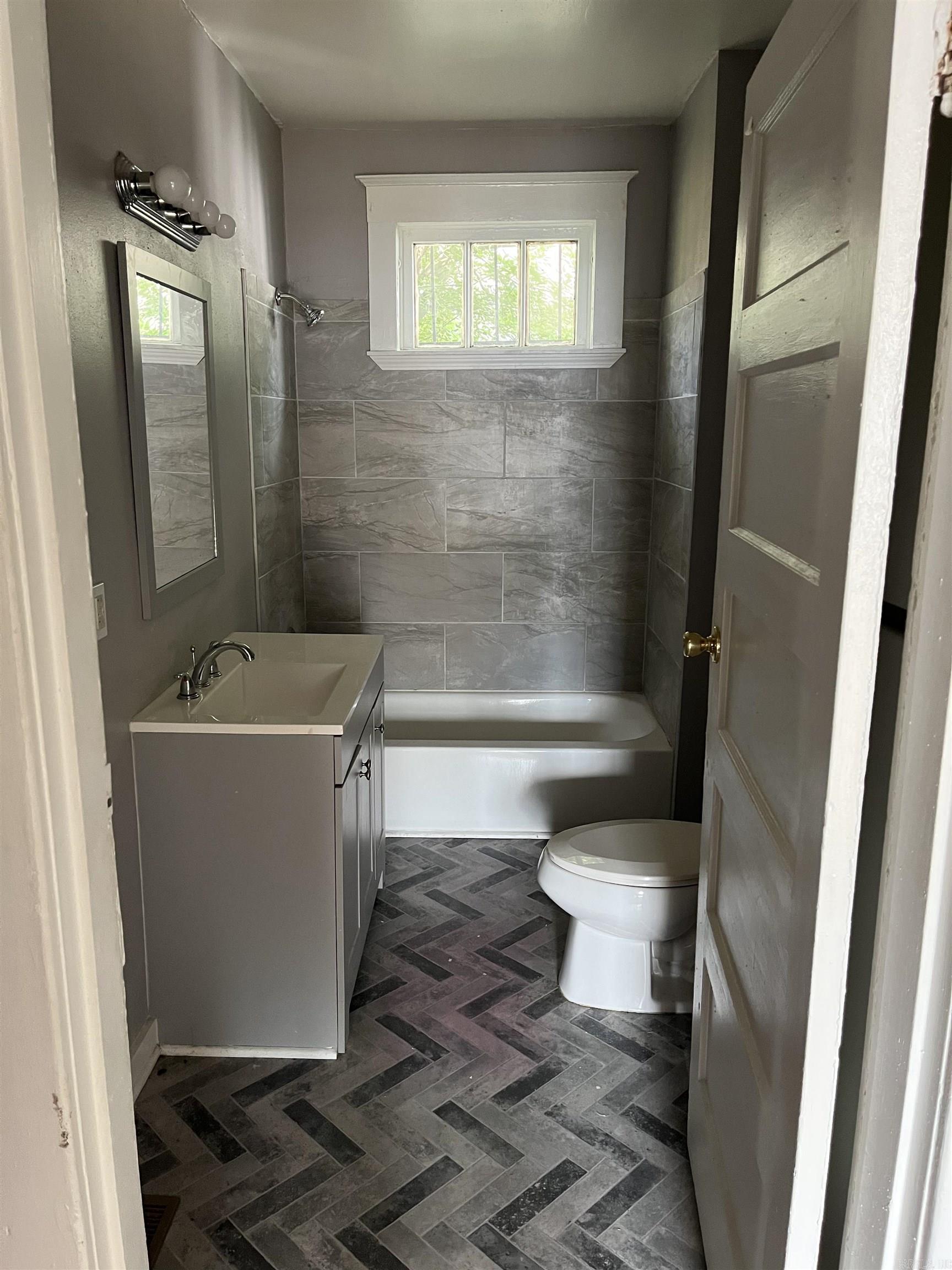 WELCH SAM - Residential