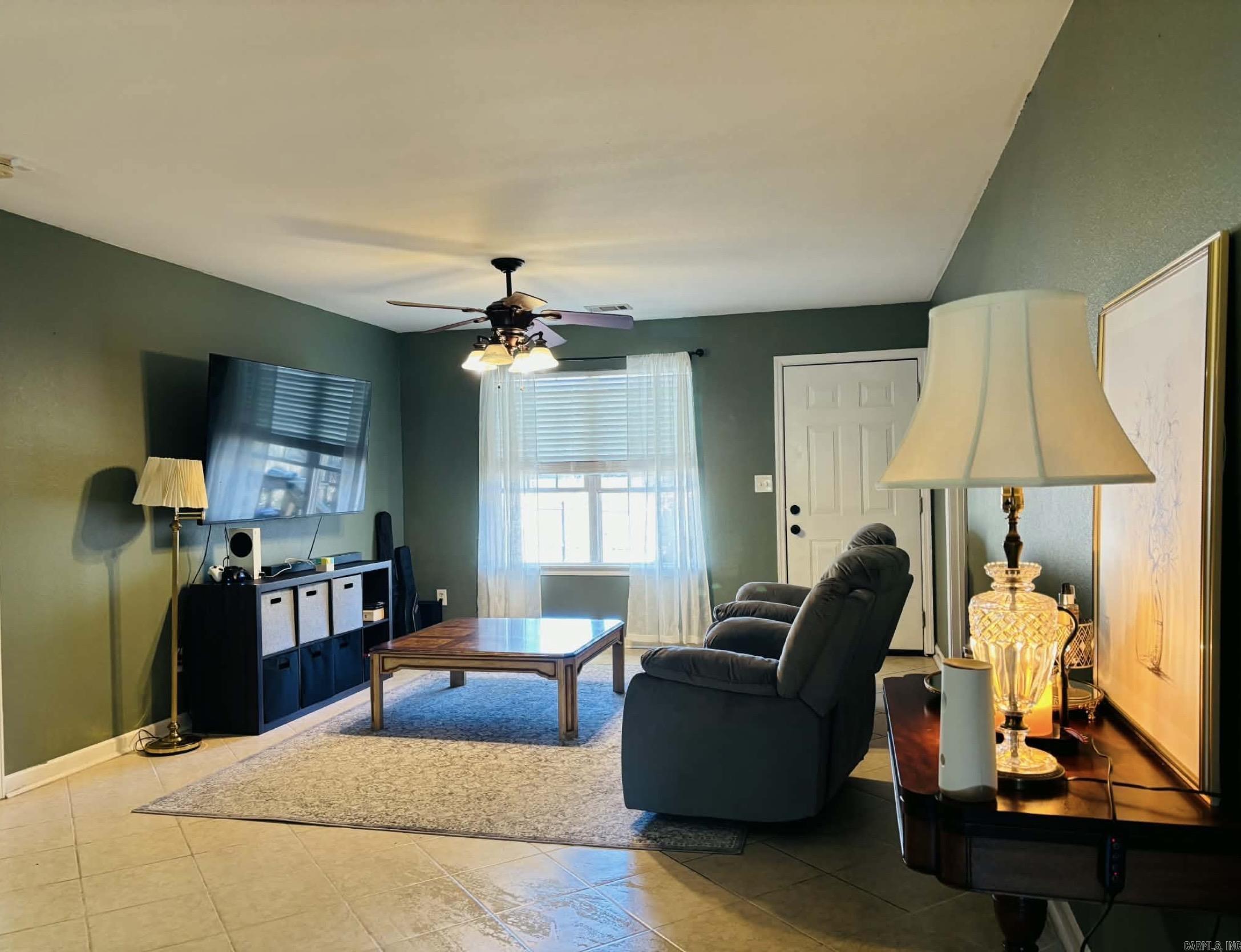 Hickory Hills - Residential