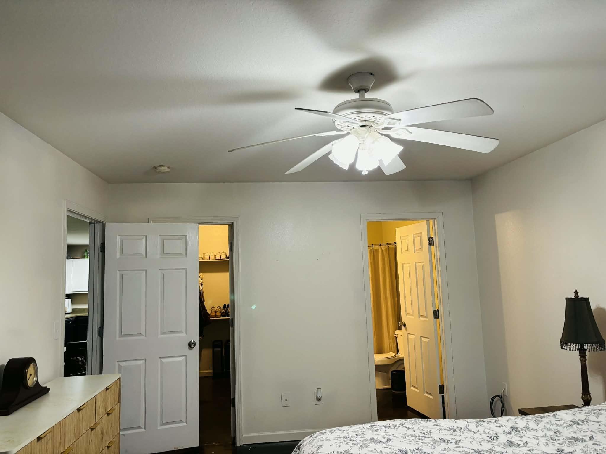 Hickory Hills - Residential