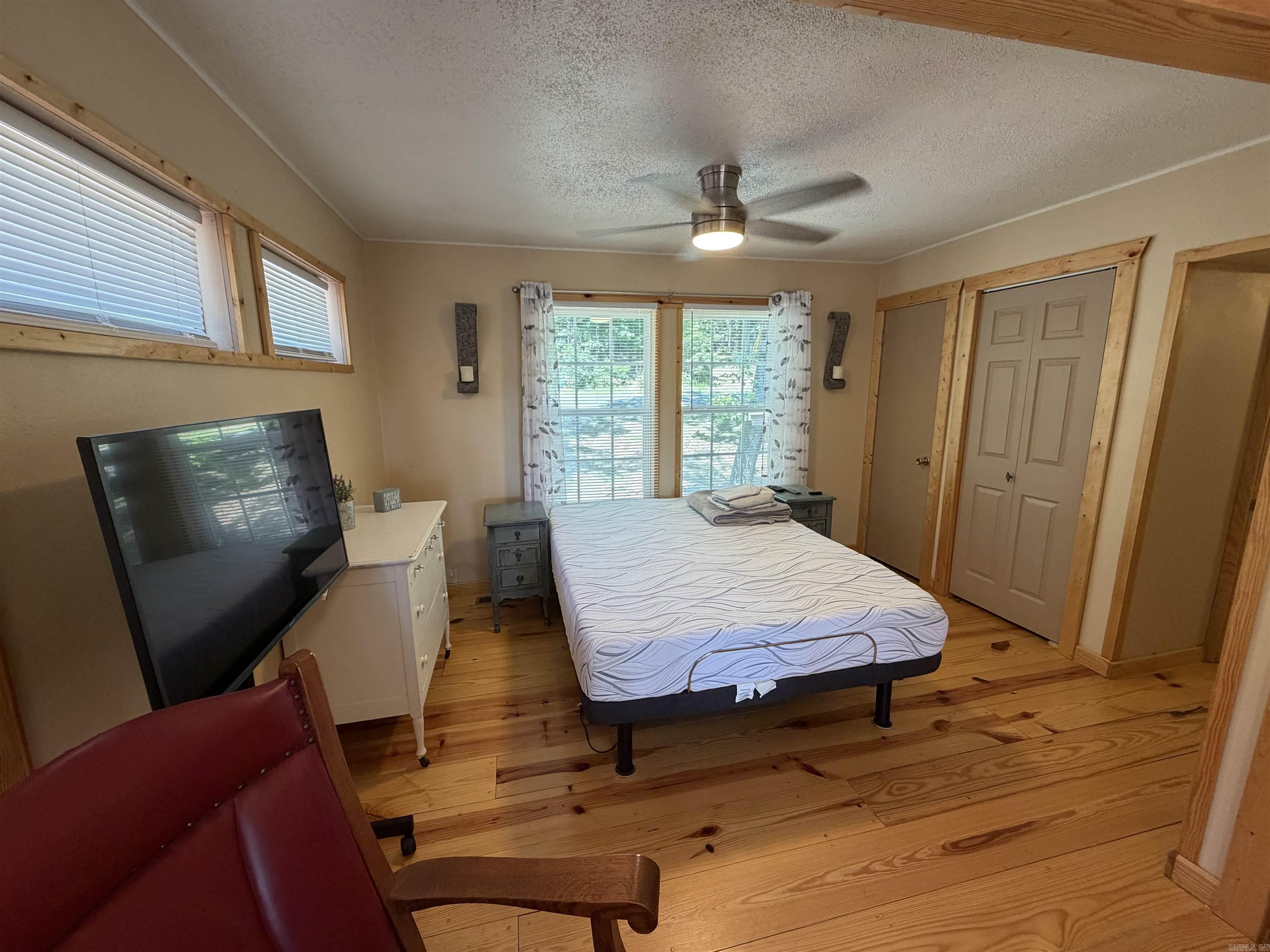 Lake View - Residential