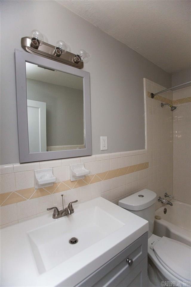 McArthur - Residential Lease