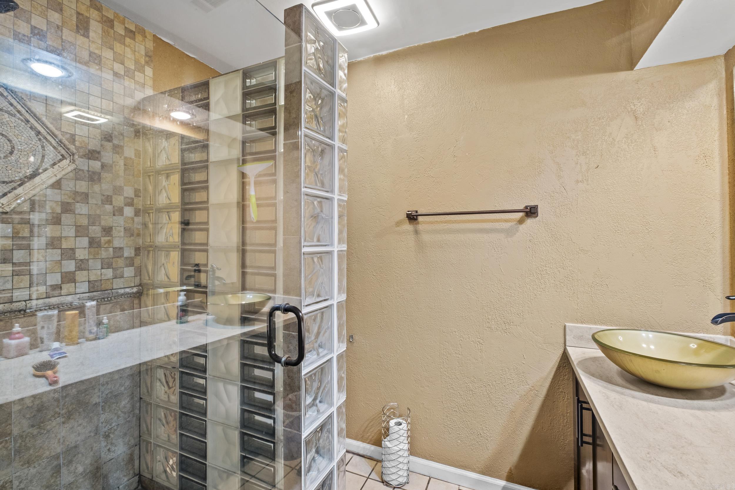 WESTWIND ADDN - Residential