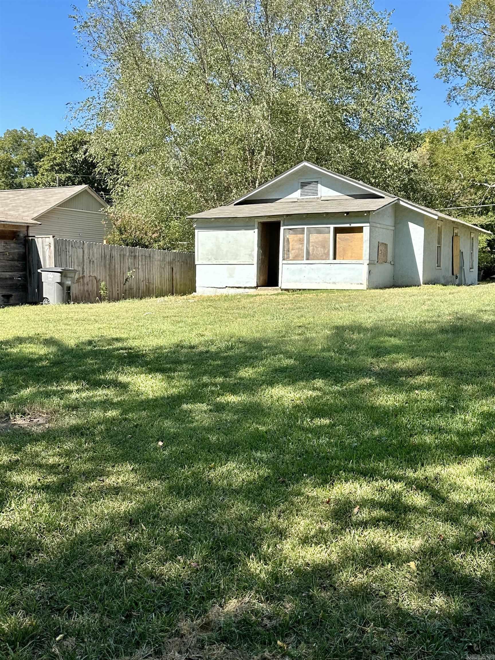 Oak Lawn - Residential