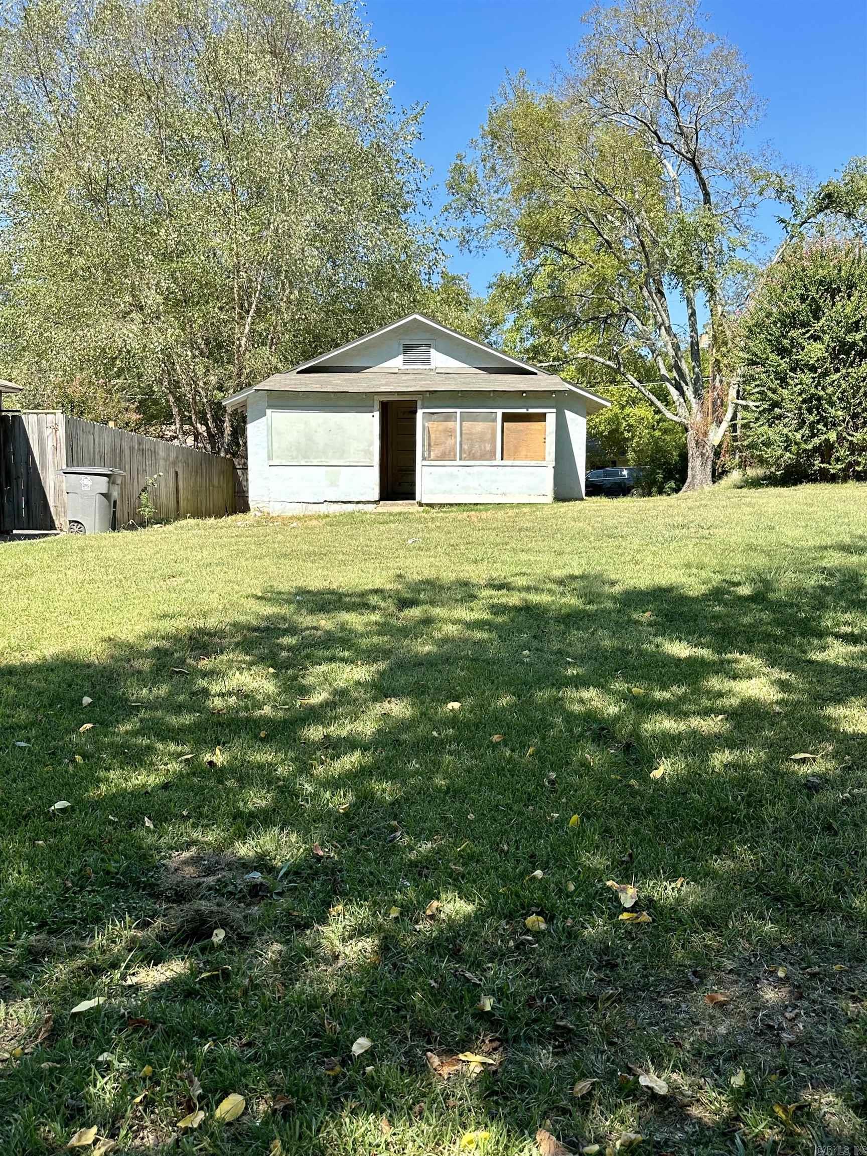 Oak Lawn - Residential