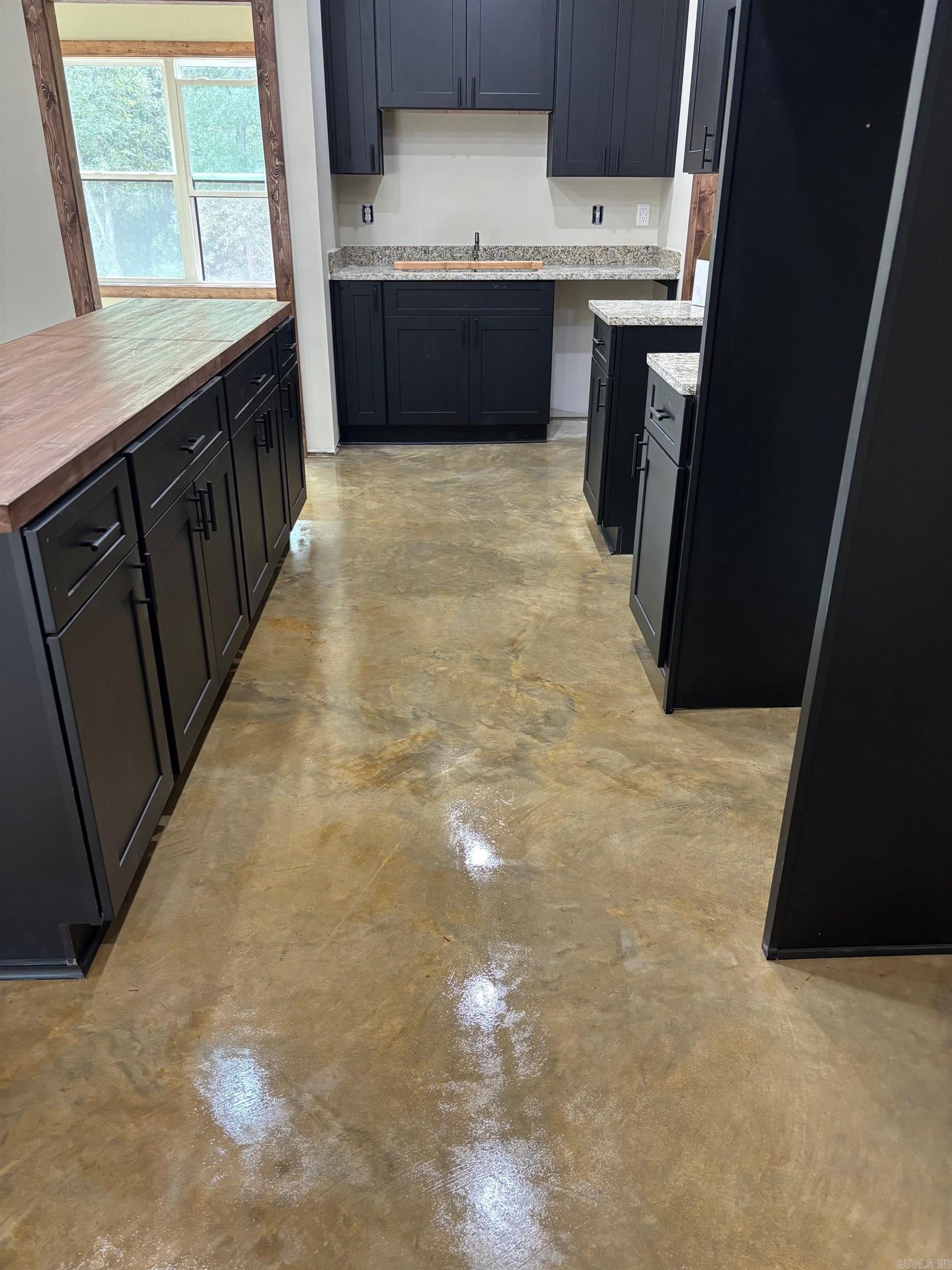 OAK RIDGE ESTATES - Residential