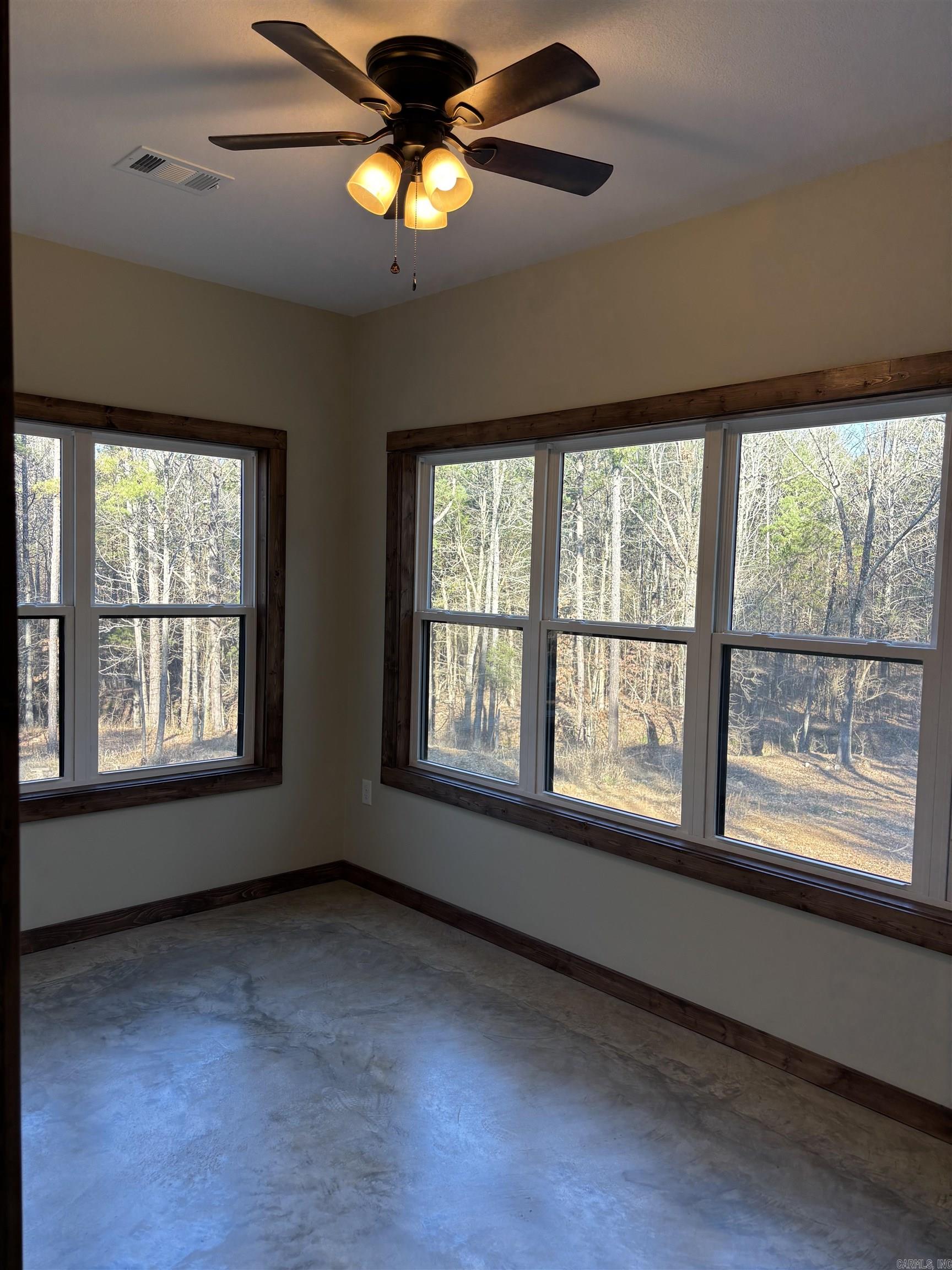 OAK RIDGE ESTATES - Residential