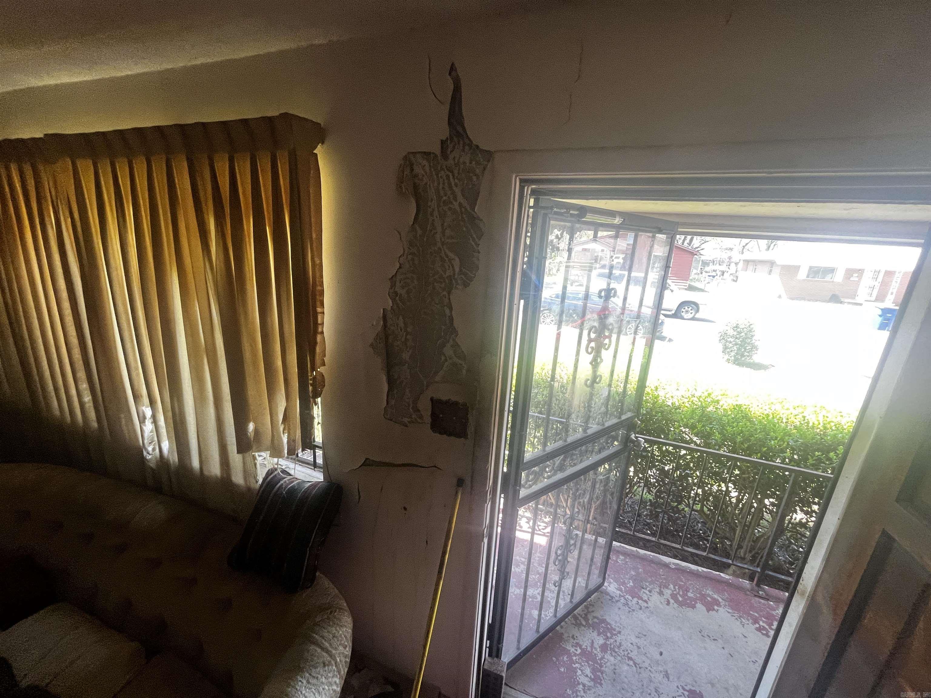 ROCK ISLAND - Residential