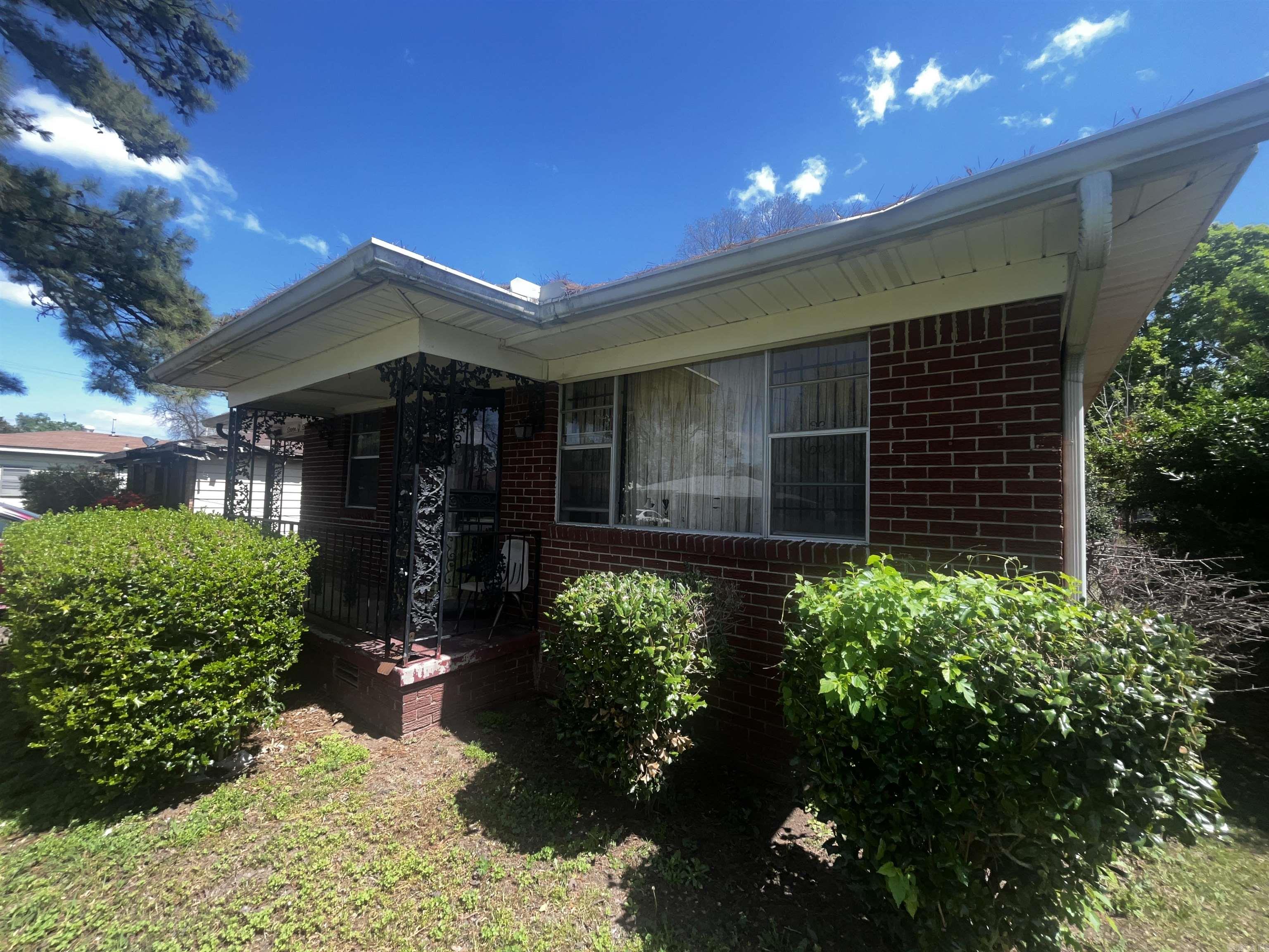 ROCK ISLAND - Residential