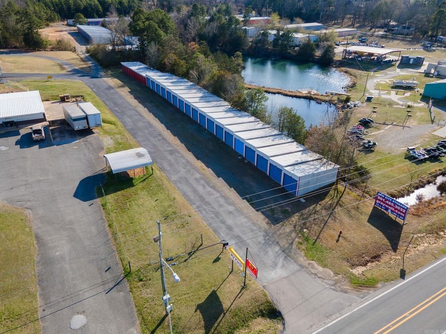 GREAT VALUE ADD OPPORTUNIUTY IN HEBER SPRINGS, AR. 164 UNITS WITH TWO WAREHOUSES. GREAT LOCATION!