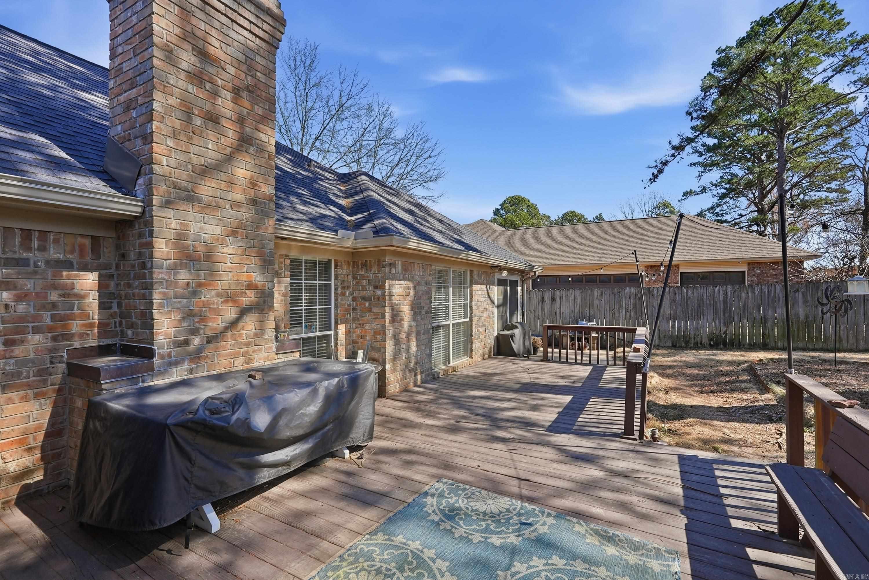 Saddletop - Residential