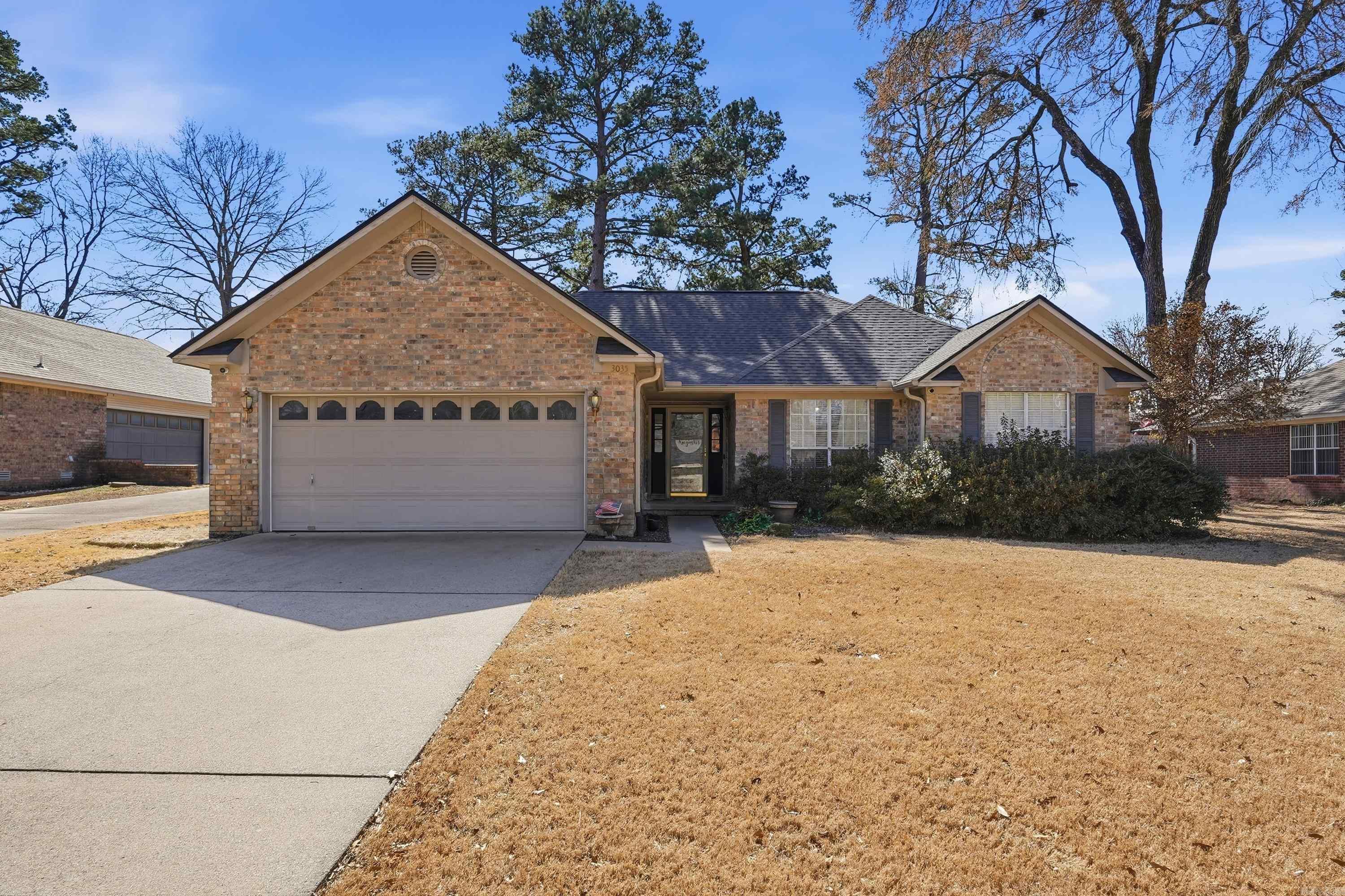 Saddletop - Residential