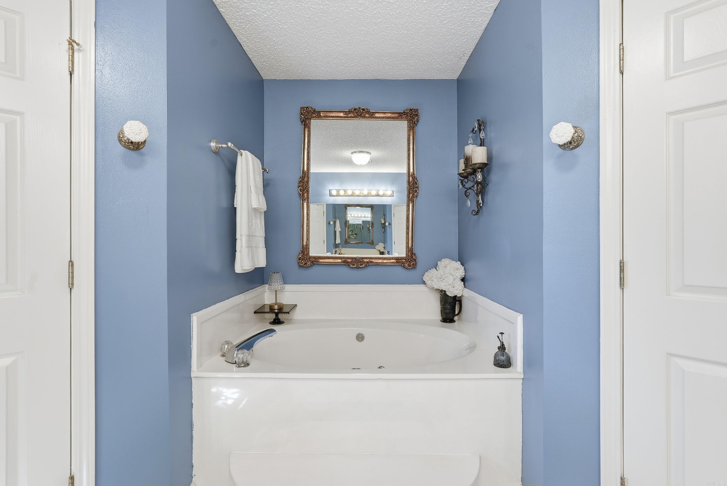 Saddletop - Residential