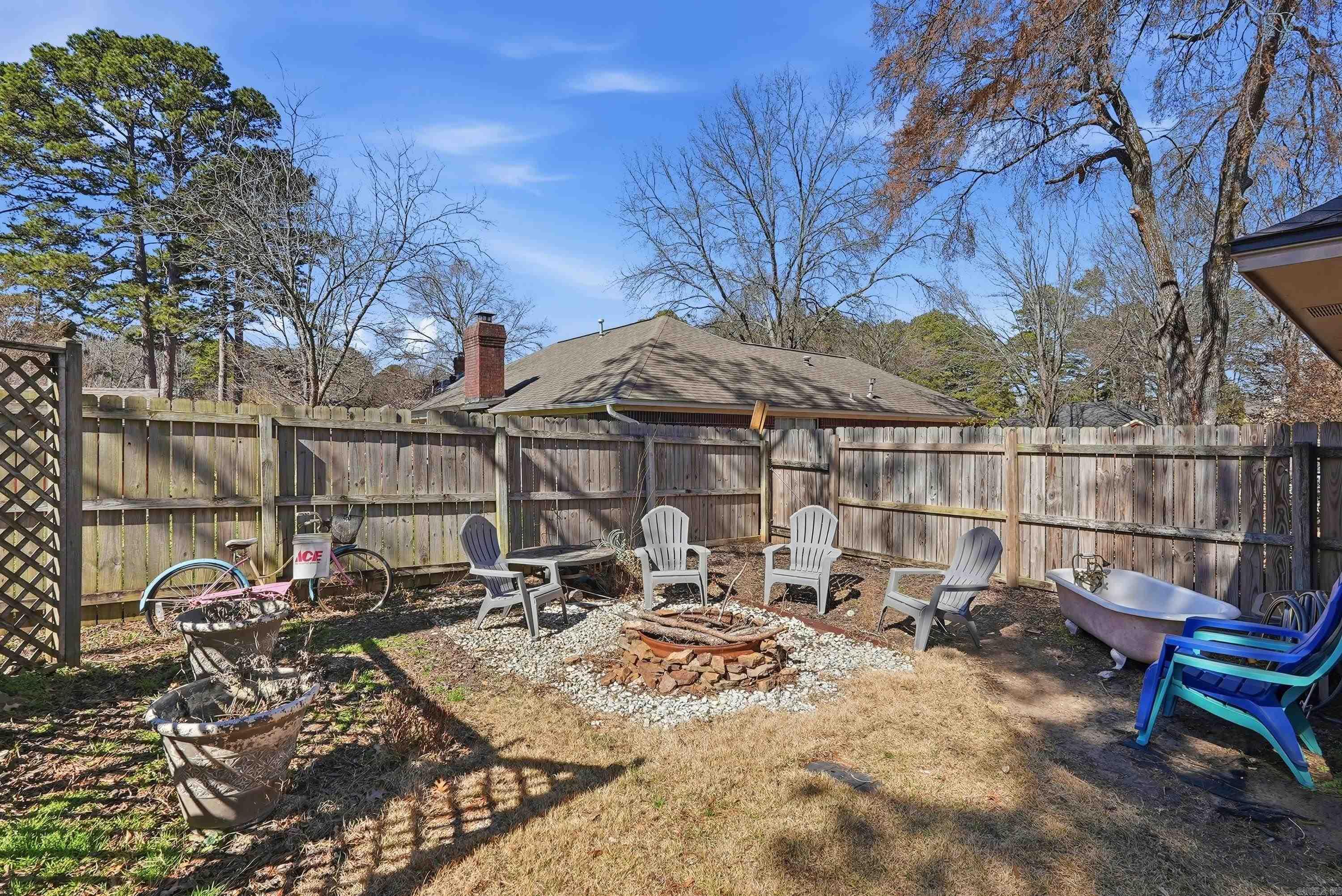 Saddletop - Residential