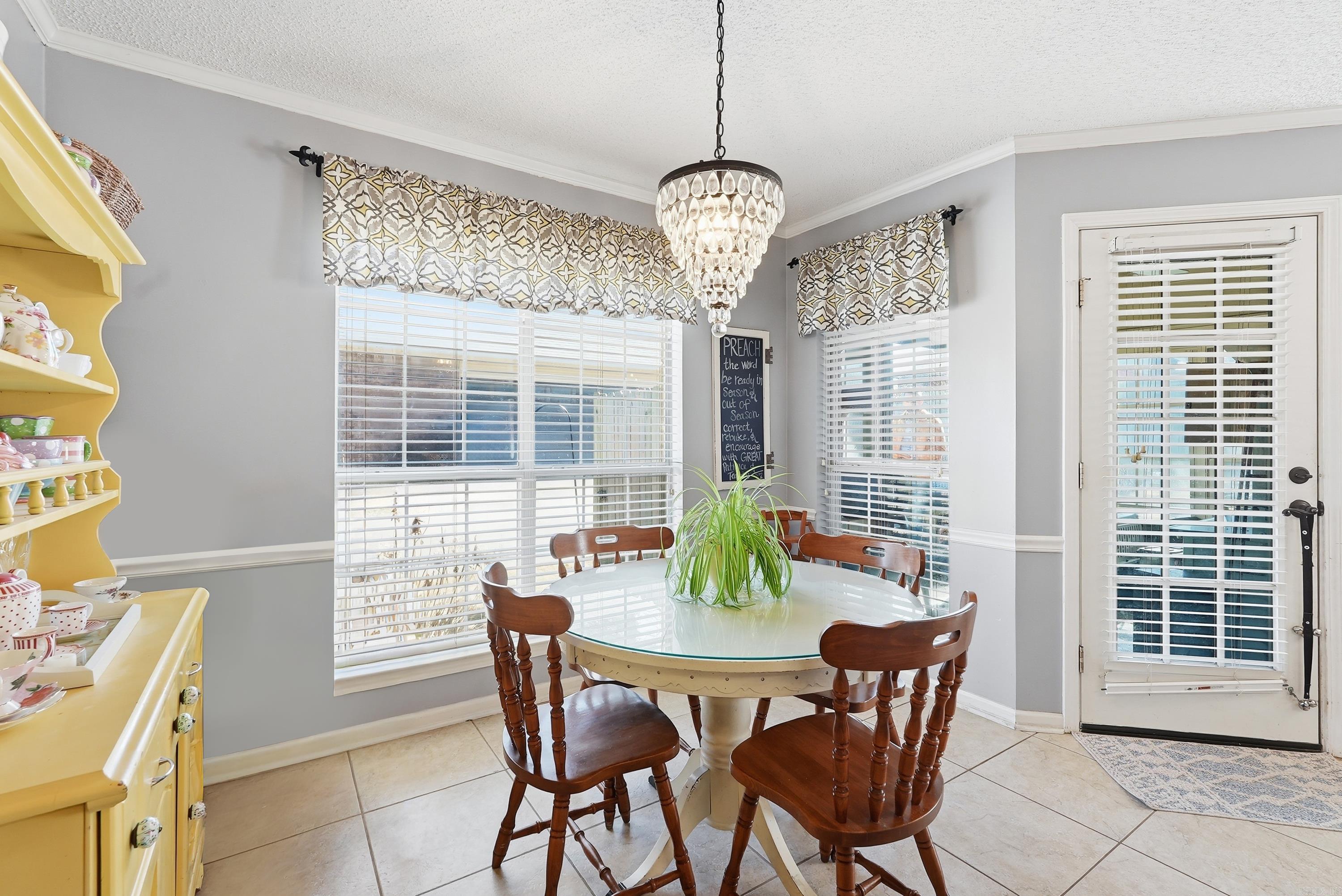 Saddletop - Residential