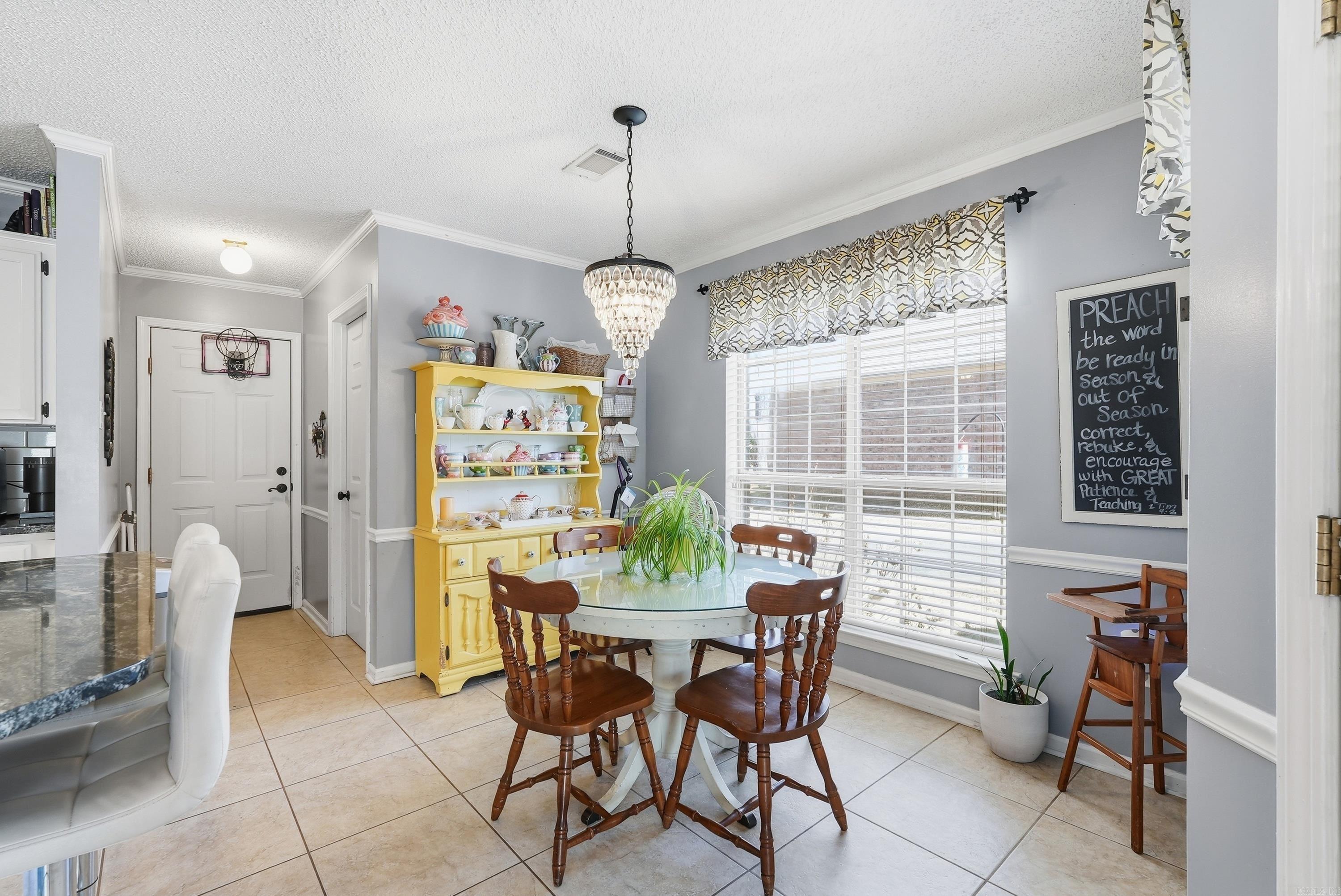 Saddletop - Residential