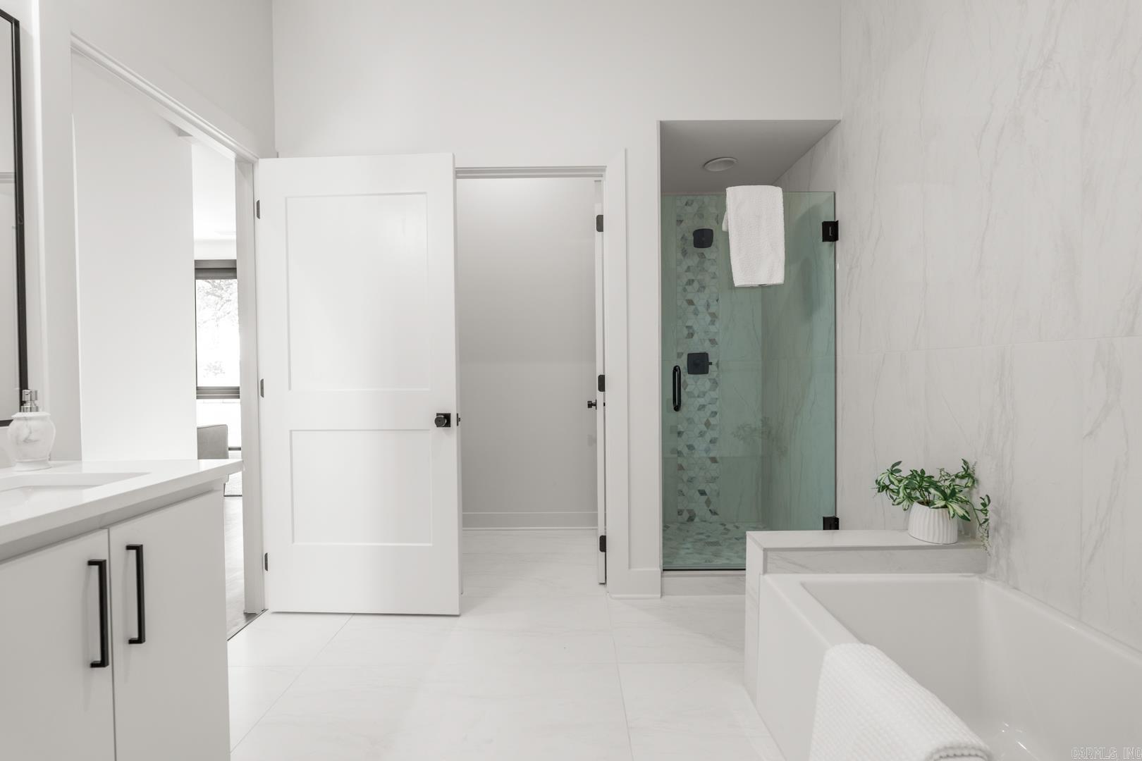 ARGENTA - Residential