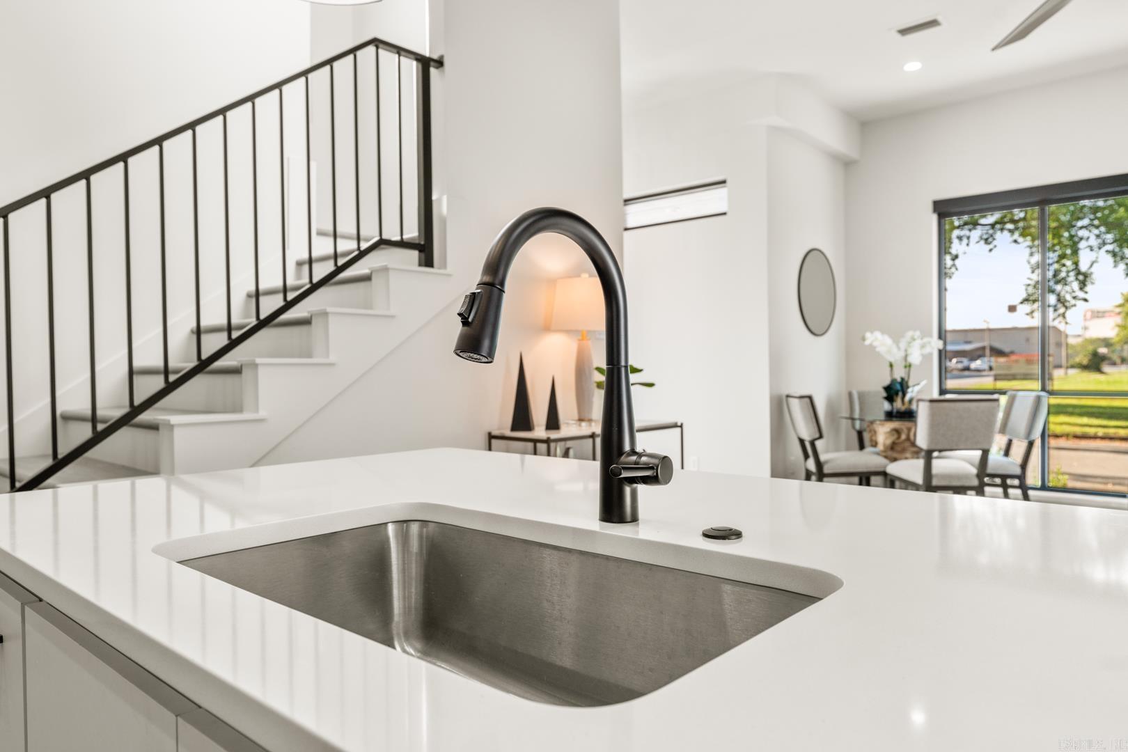 ARGENTA - Residential