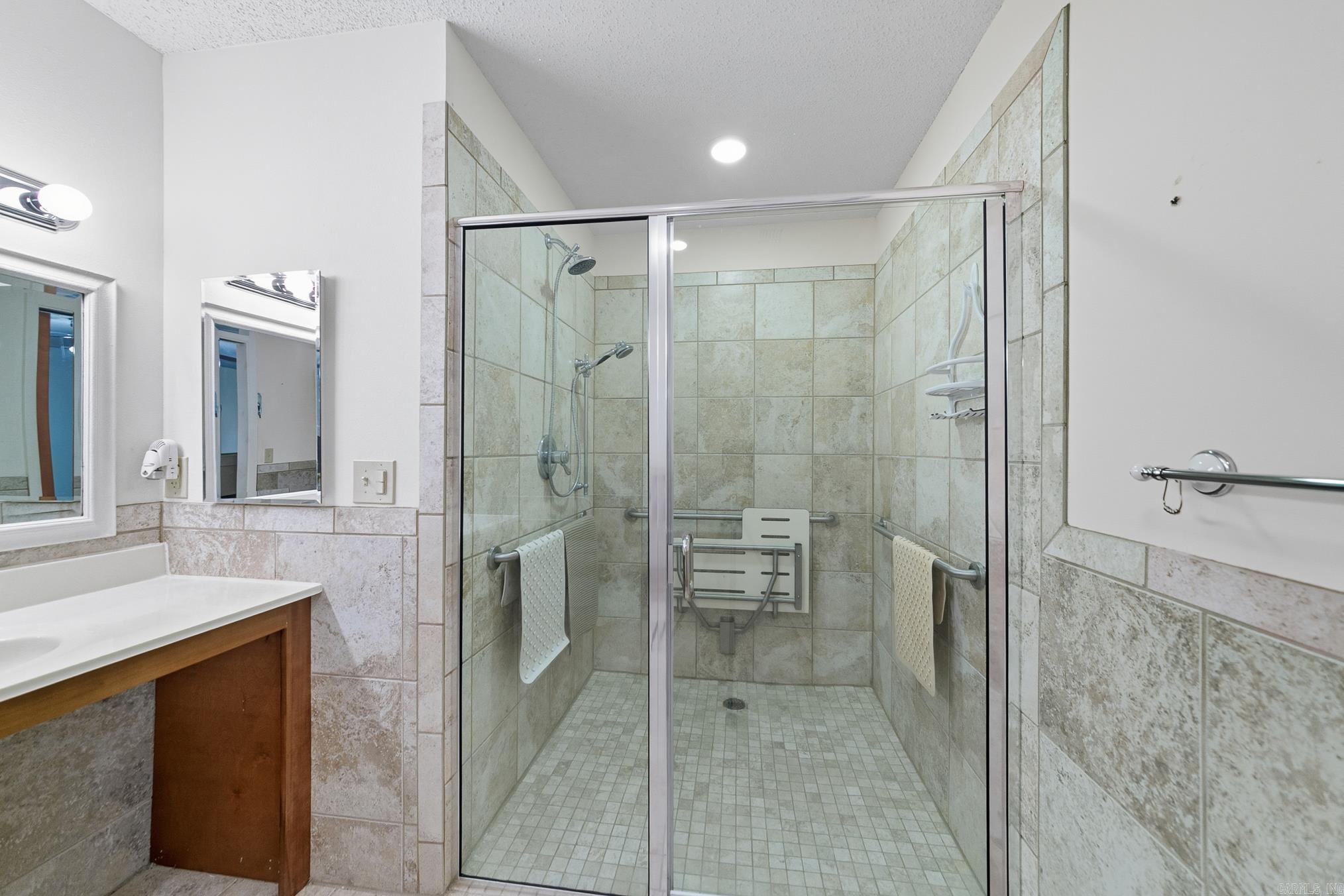SOUTHSIDE HARDWARE - Residential
