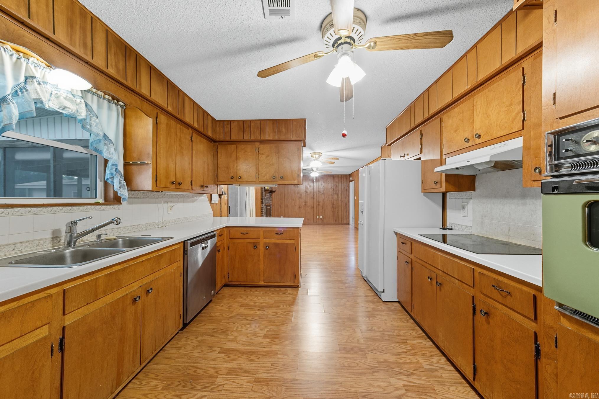 SOUTHSIDE HARDWARE - Residential