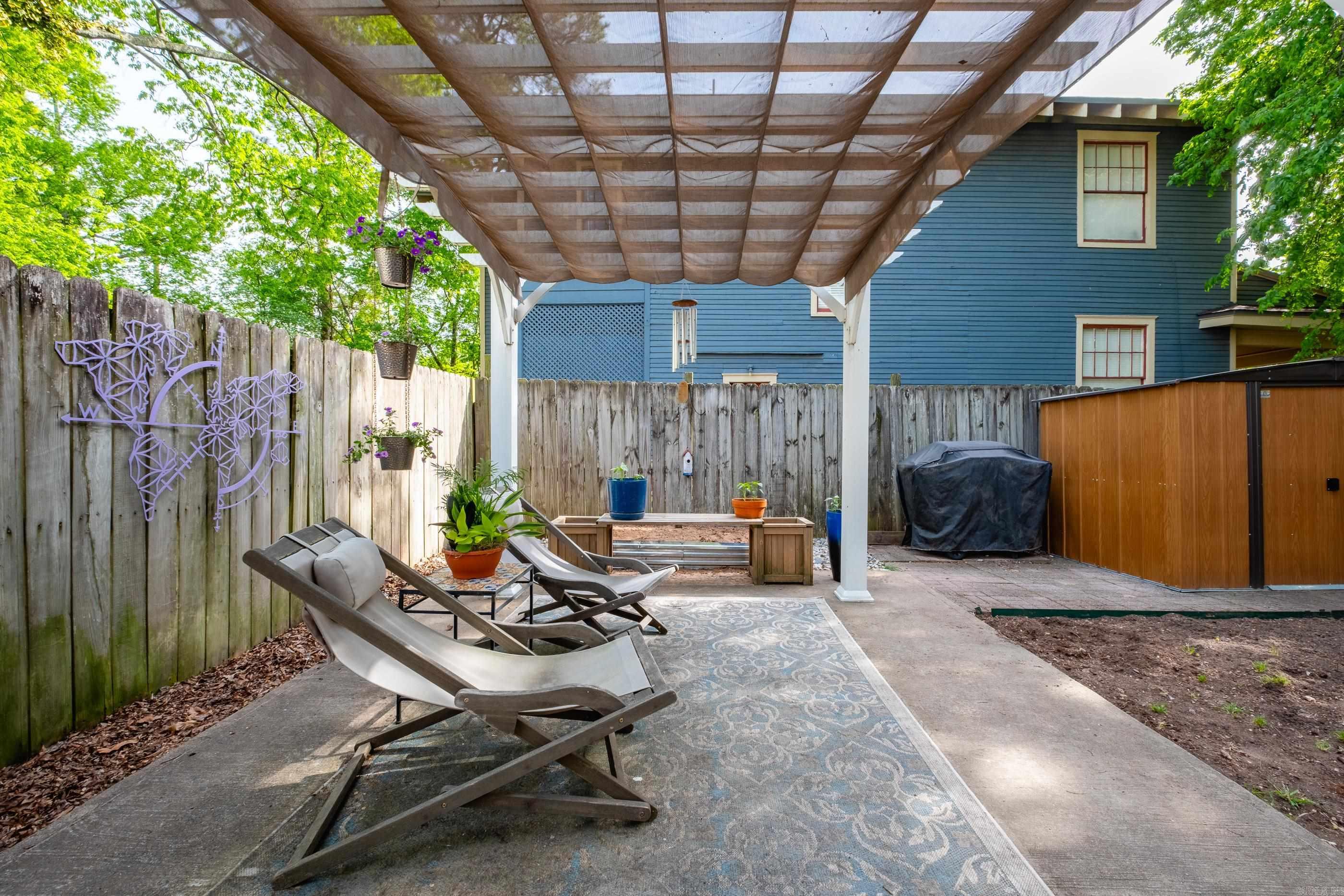 FULTONS - Residential